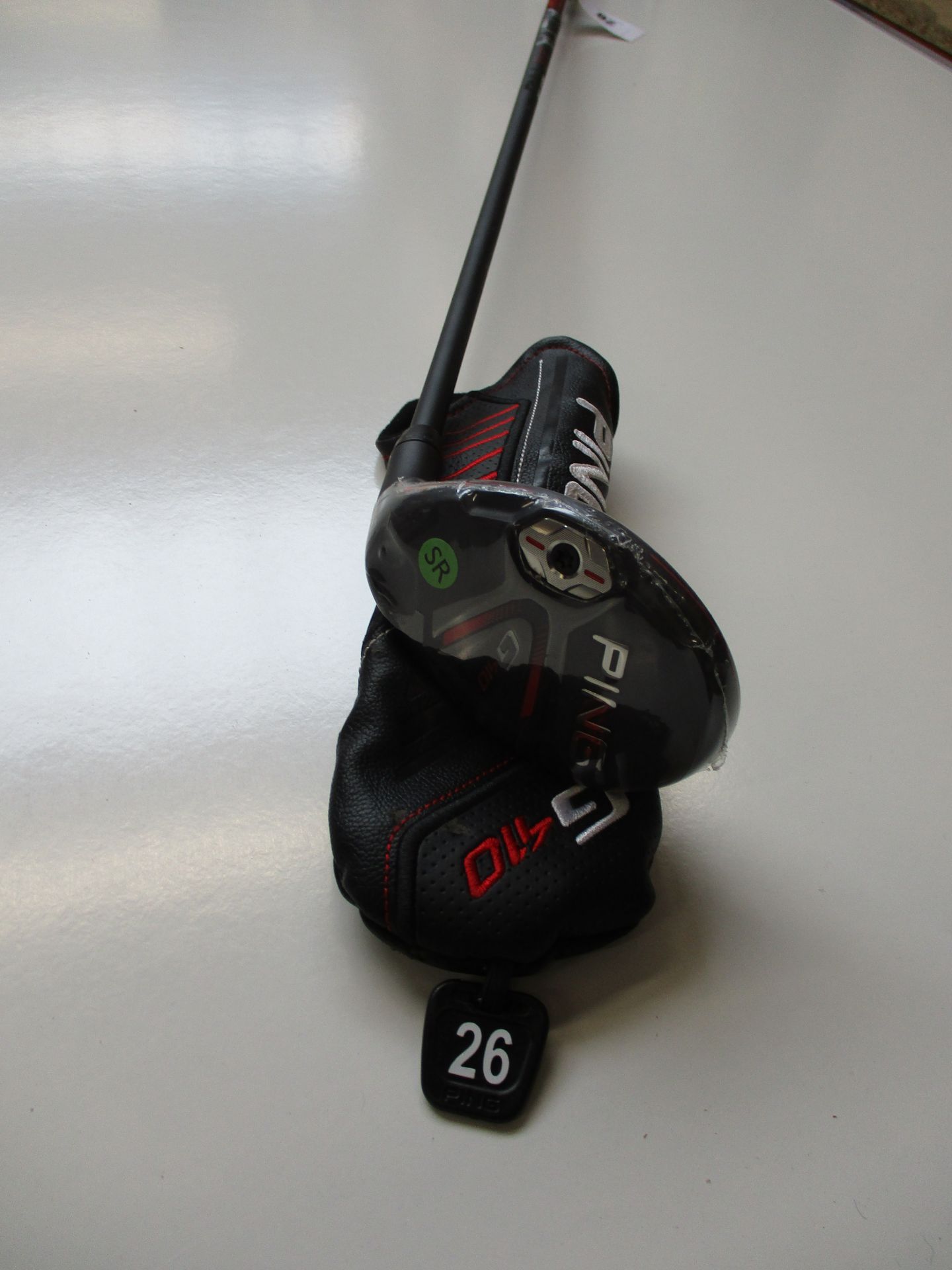 An as new Ping G410 Driver 26 (Right handed).