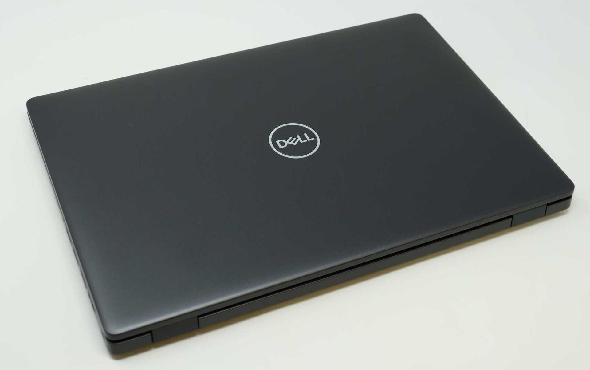 A boxed as new Dell Latitude 5400 14" Laptop in Black with Intel Core i5-8265U 1.60GHZ, 8GB RAM, - Image 2 of 15