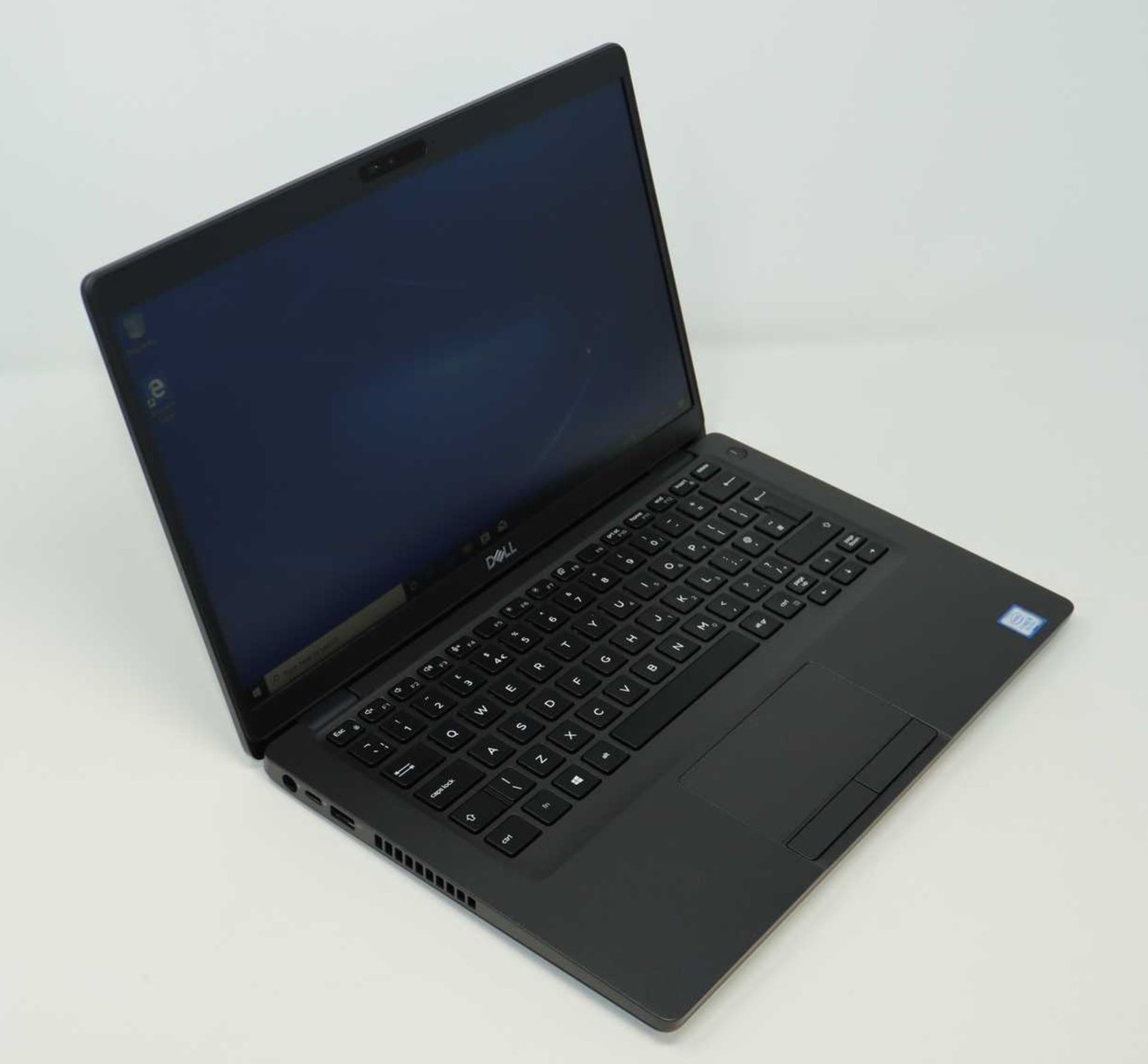 A boxed as new Dell Latitude 5400 14" Laptop in Black with Intel Core i5-8265U 1.60GHZ, 8GB RAM, - Image 9 of 15