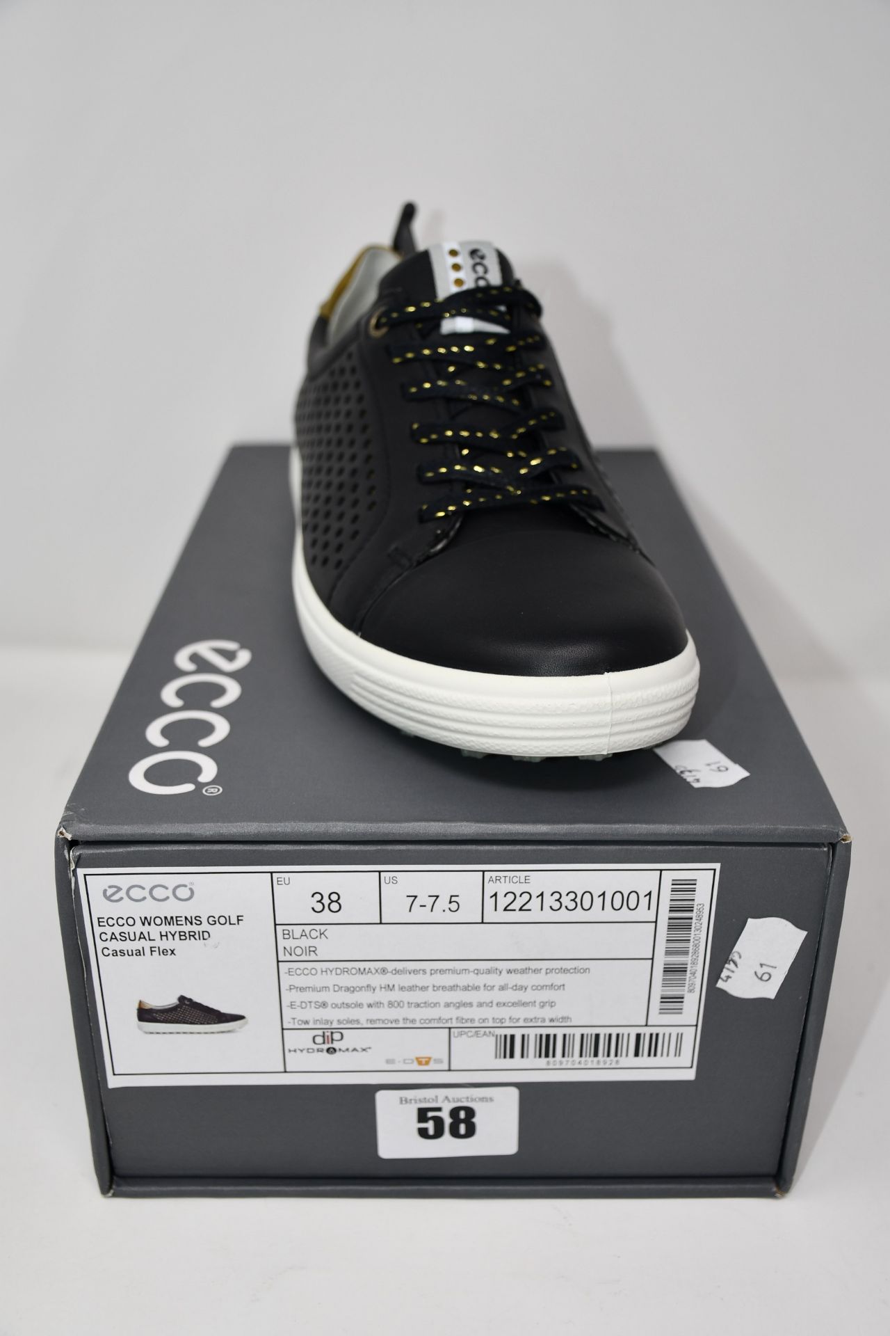 A pair of women's as new Ecco Golf Cassual Hybrid shoes (EU 38).