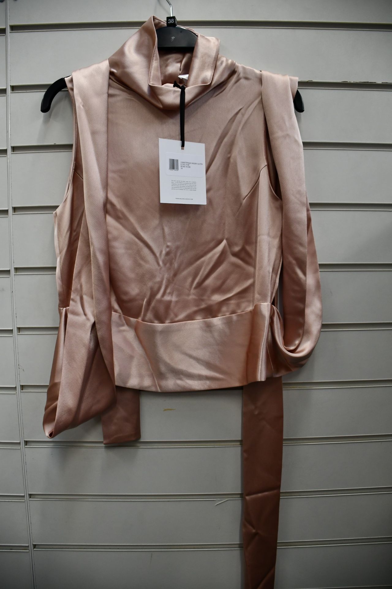 One as new Galvan London Satin Luna rose nude top size 40 (120SETPSS601002RN).