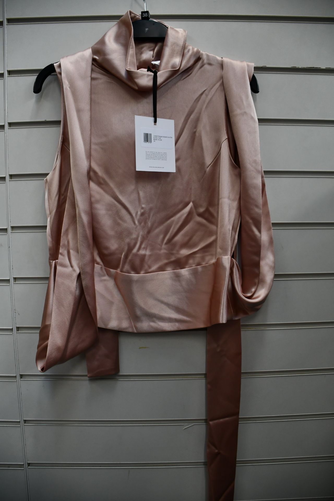 One as new Galvan London Satin Luna rose nude top size 38 (120SETPSS601002RN).