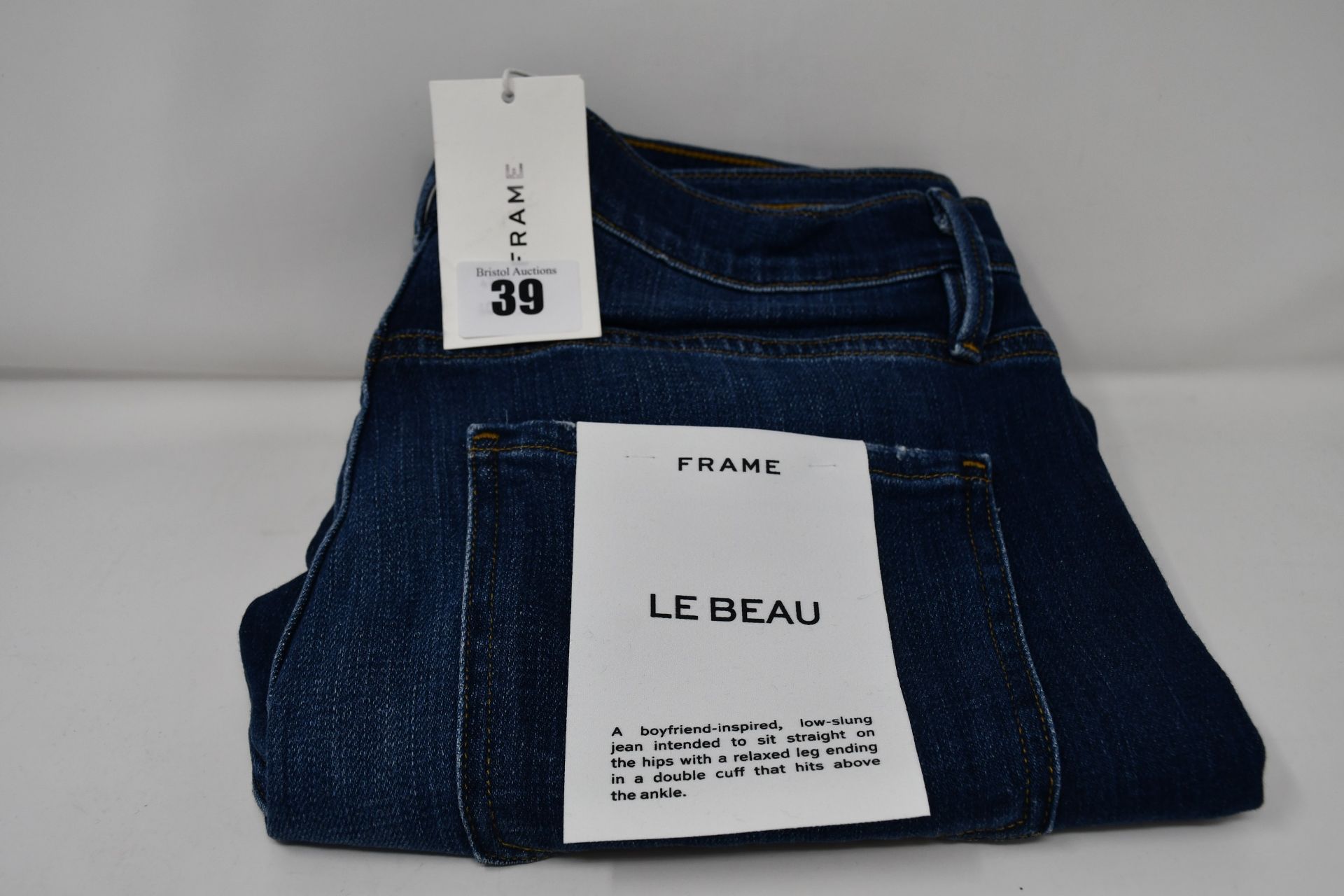 A pair of as new Frame Le Beau jeans in Burnside (Size 27).