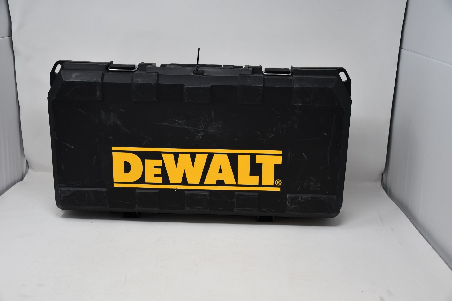 One boxed as new DeWalt reciprocating saw (Model: DWE305PK-LX).