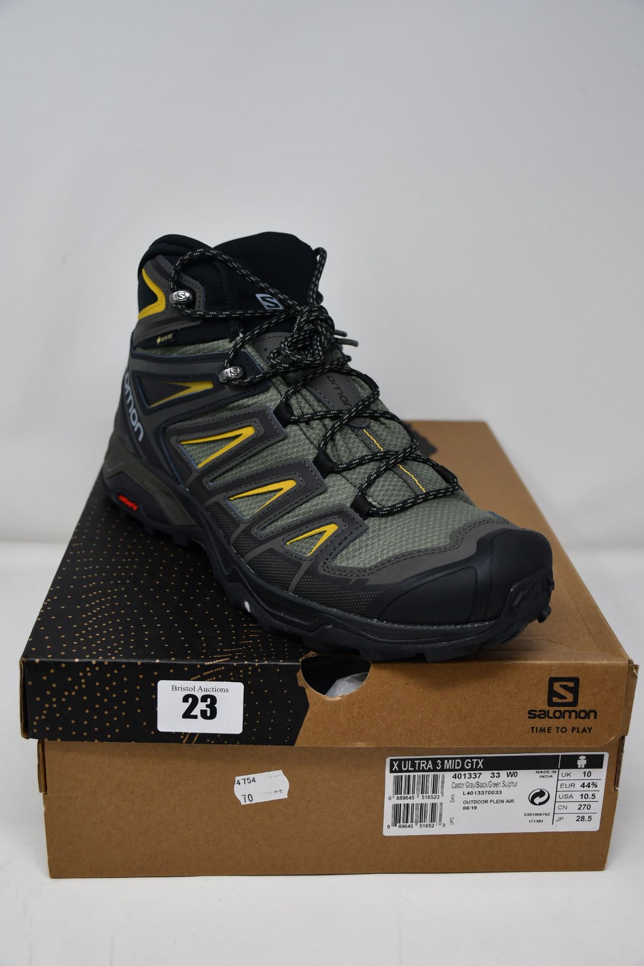 One as new Salomon X Ultra 3 Mid GTX size UK 10.