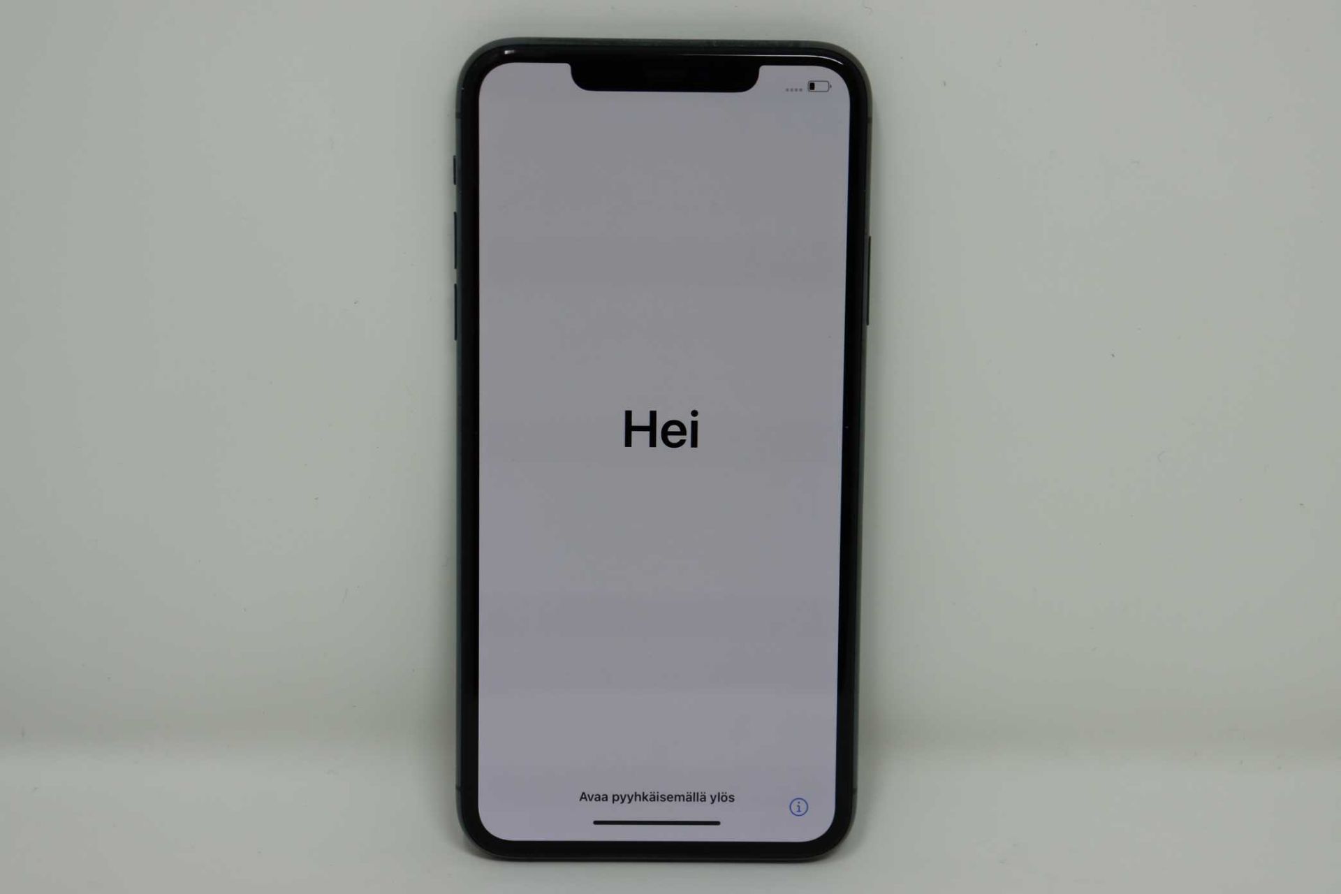 SOLD FOR PARTS ONLY: A pre-owned Apple iPhone 11 (Global/A2221) 64GB in White (Blacklisted. iCloud