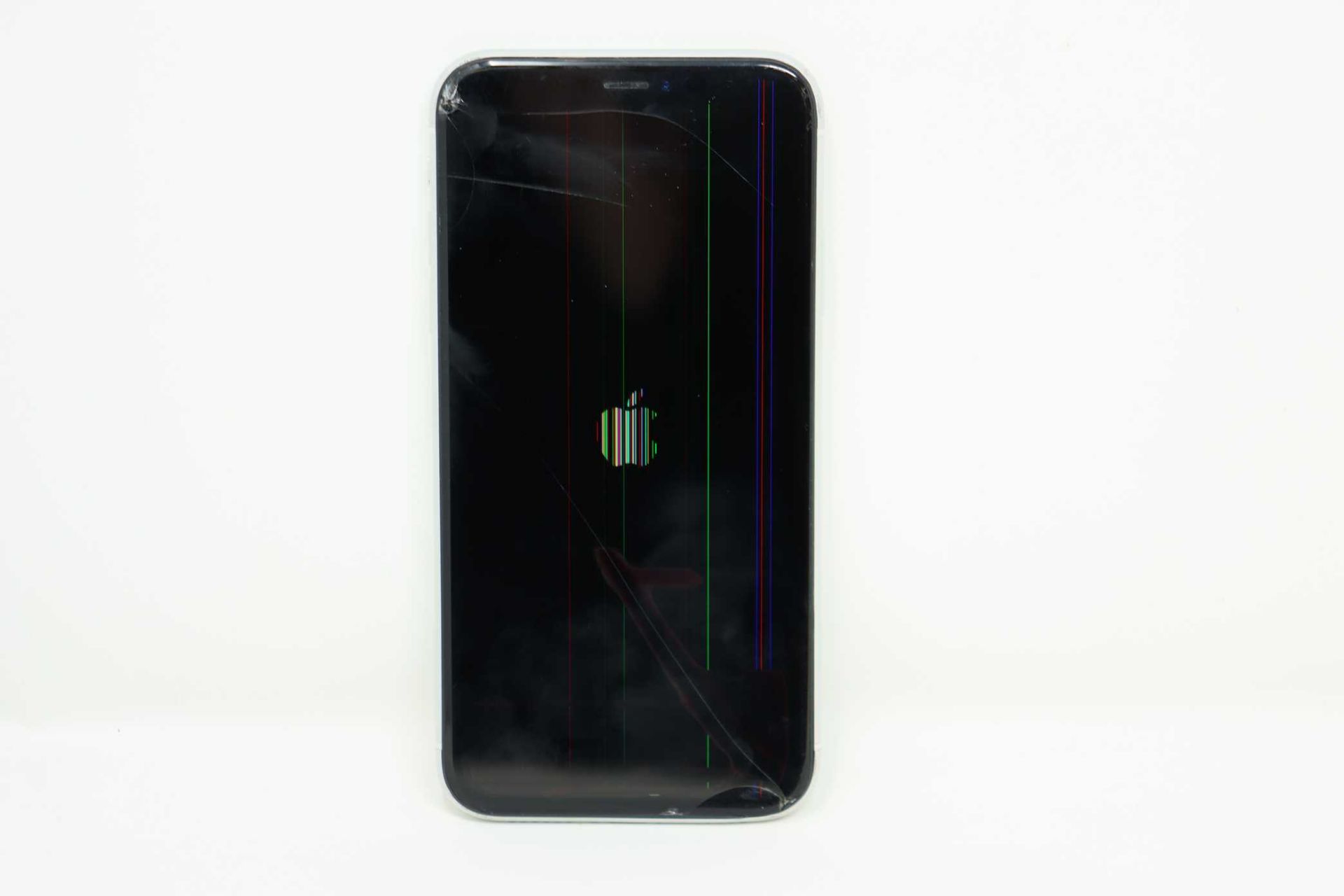 SOLD FOR PARTS ONLY: A pre-owned Apple iPhone XR (Global/A2105) 64GB in Black (Blacklisted, iCloud