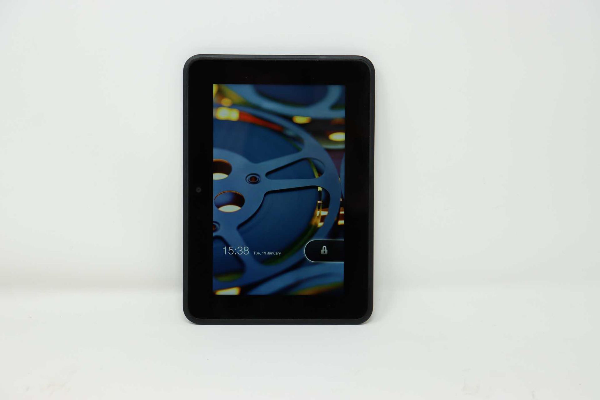 A pre-owned Amazon Kindle Fire HD X43Z60 32GB in Black (some light scratches to screen glass).