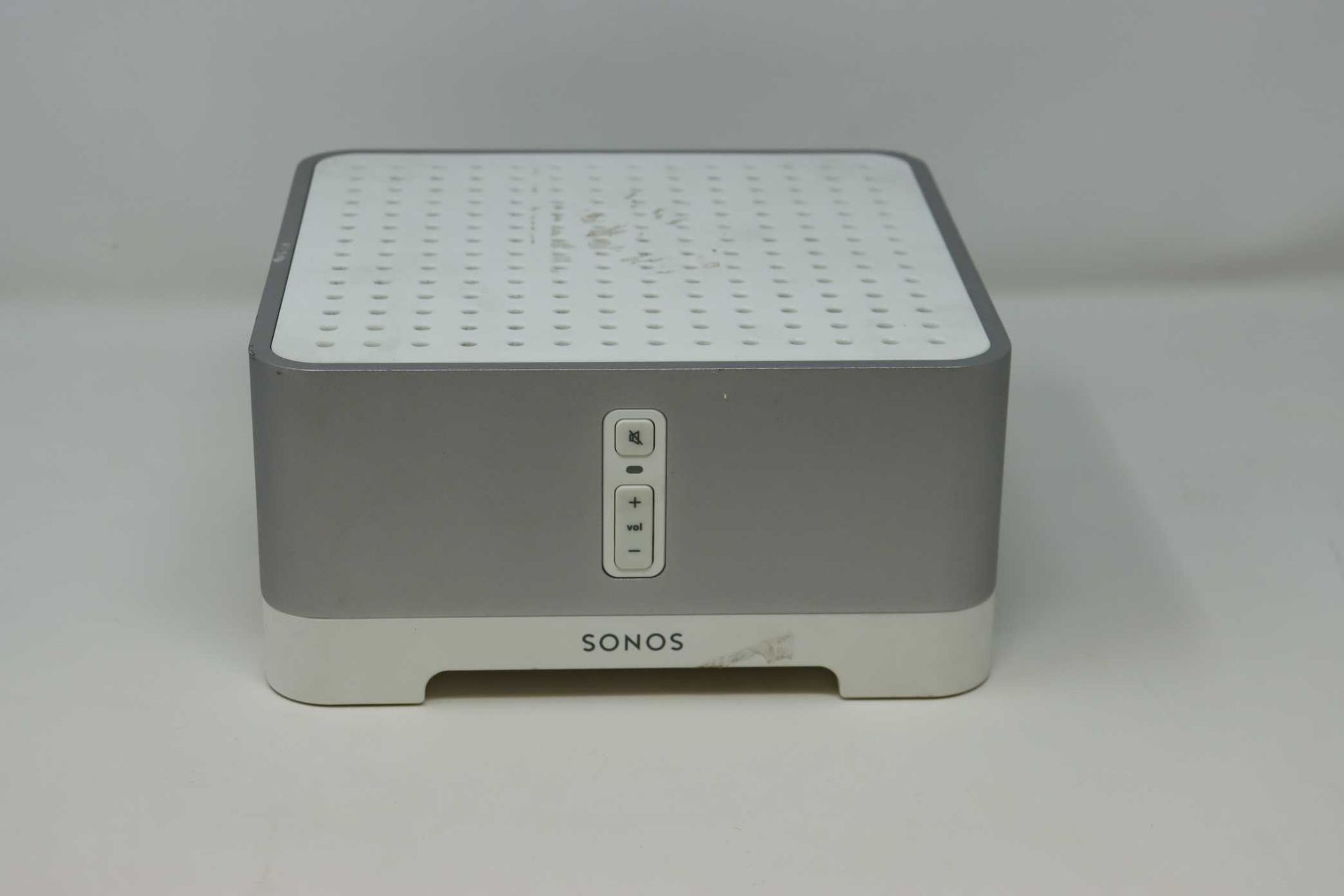 A pre-owned Sonos Connect Amp (Power cable included).
