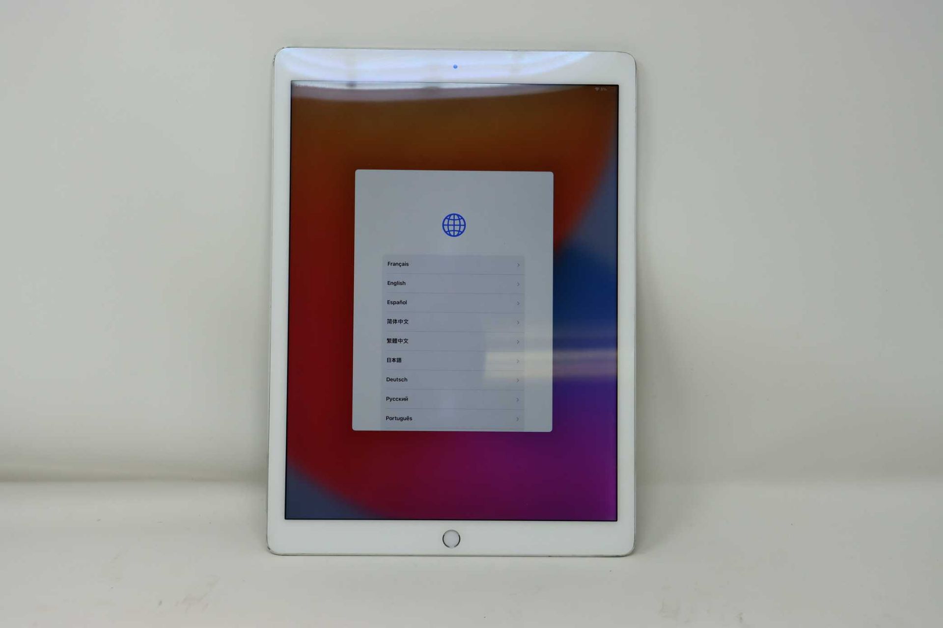 SOLD FOR PARTS ONLY: A pre-owned Apple iPad Pro 12.9" (Wi-Fi Only) A1584 128GB in Silver (