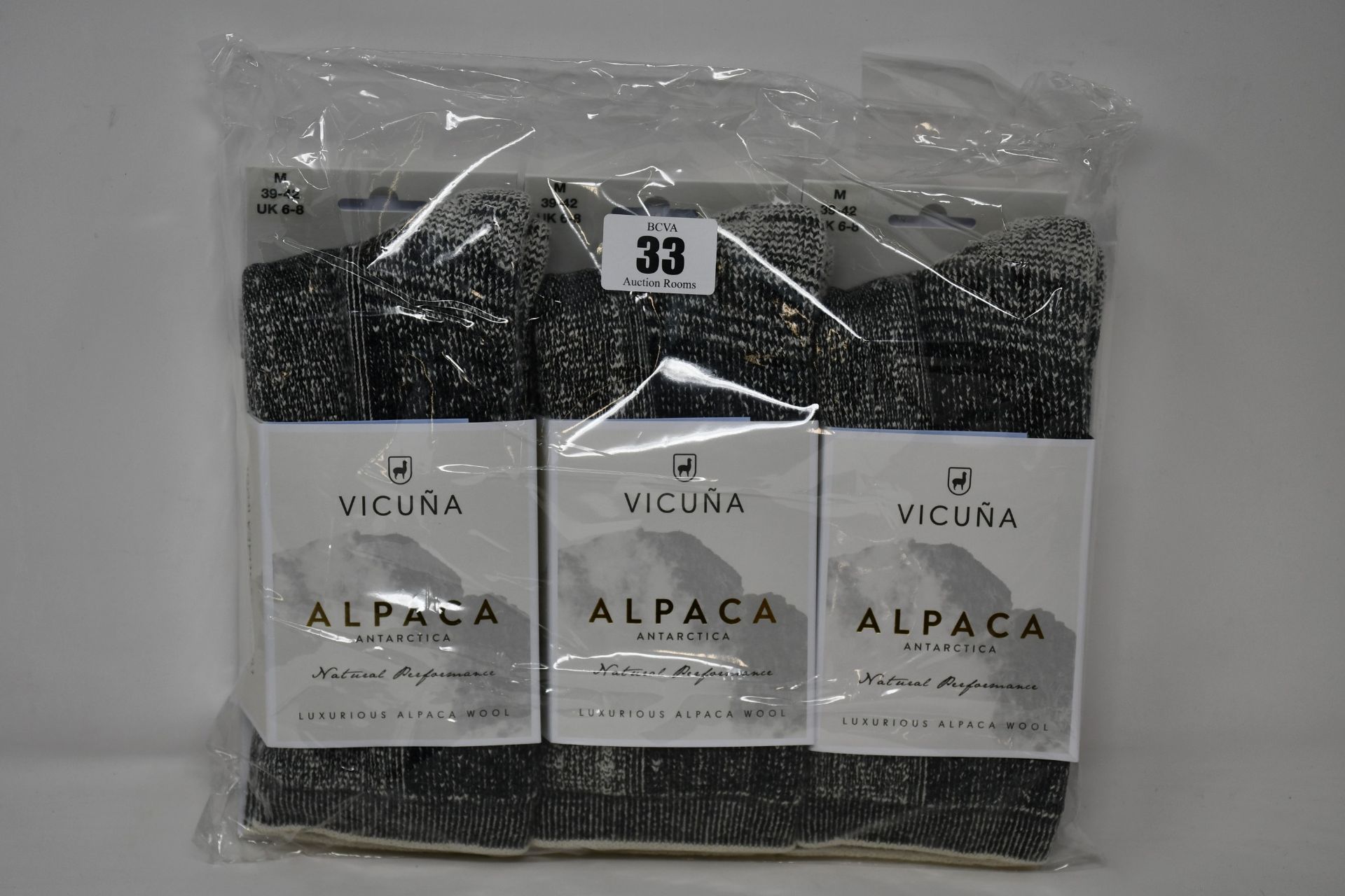 Six pairs of Vicuna London Alpaca Antarctica 4003 Antarctica hiking socks (All M 6-8 - RRP £32 a