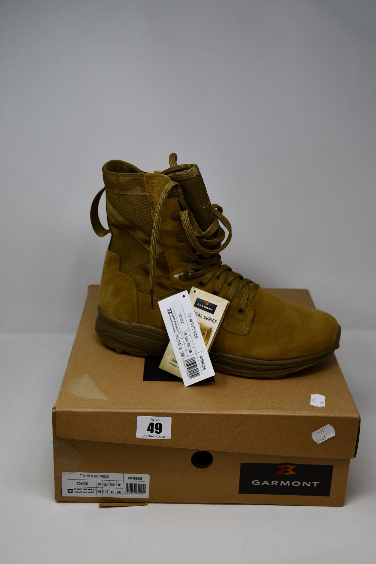 A pair of as new Garmont T8 NFS 670 Wide boots (UK 10.5 - RRP £230).