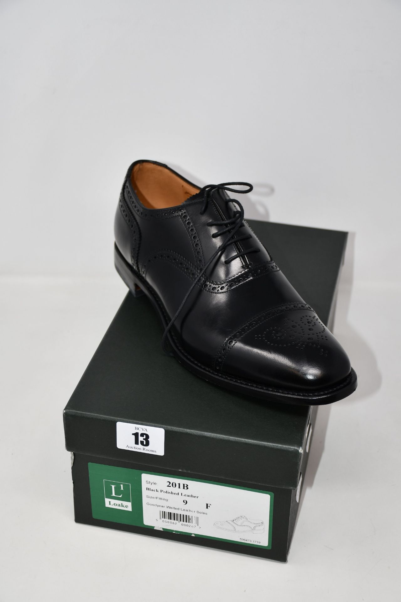A pair of men's as new Loake 201B Semi-brogue shoes (UK 9.5F).