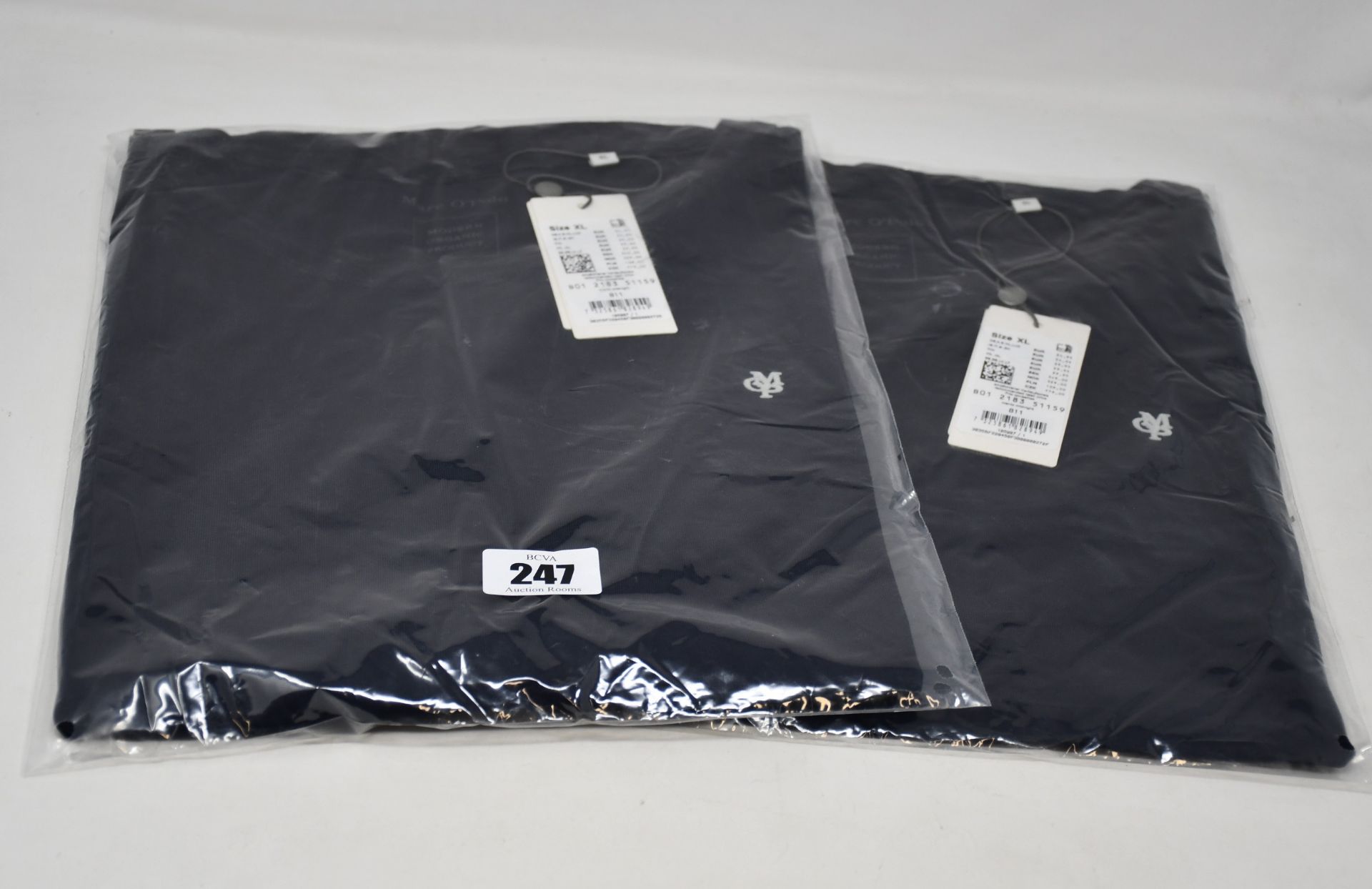 Five as new Marc O'Polo T-shirts in manic midnight (2 x M, 2 x XL - RRP €30 each).