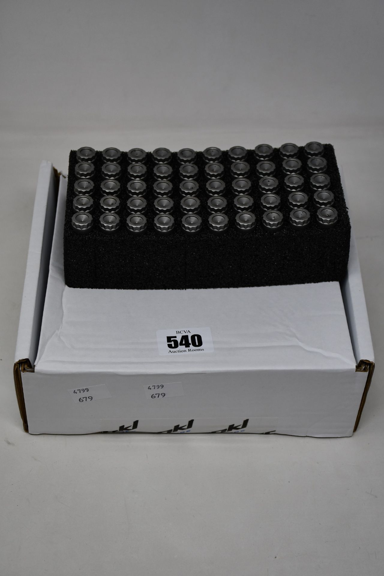 One hundred boxed as new Pankl Carrillo rod bolts for use in motorsport engines (BLT-CARR6/C).