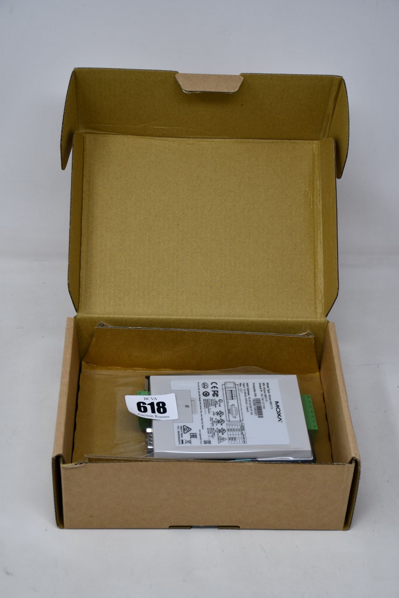 A boxed as new Moxa MGate MB3170 V2.4.1 Advanced Serial-to-Ethernet Modbus Gateway (P/N: