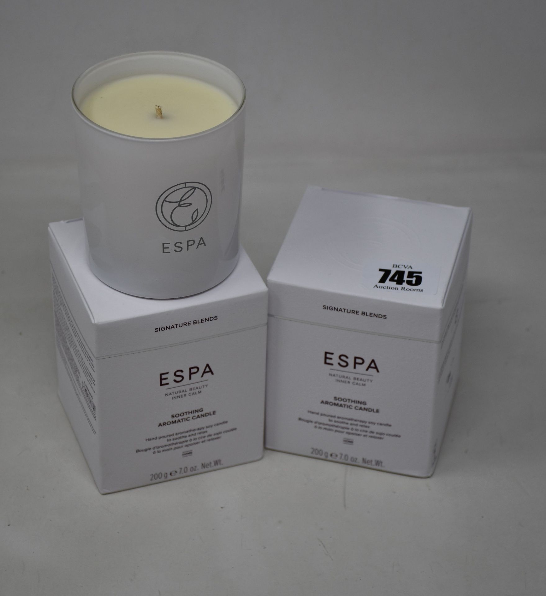 Four boxed as new Signature Blends ESPA natural beauty inner calm soothing aromatic candles (200g).