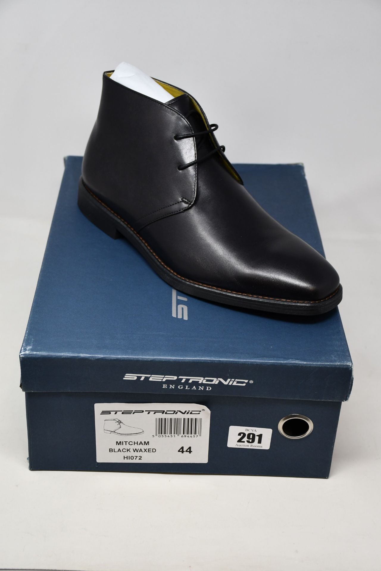 A pair of as new Steptronic Mitcham shoes (EU 44).