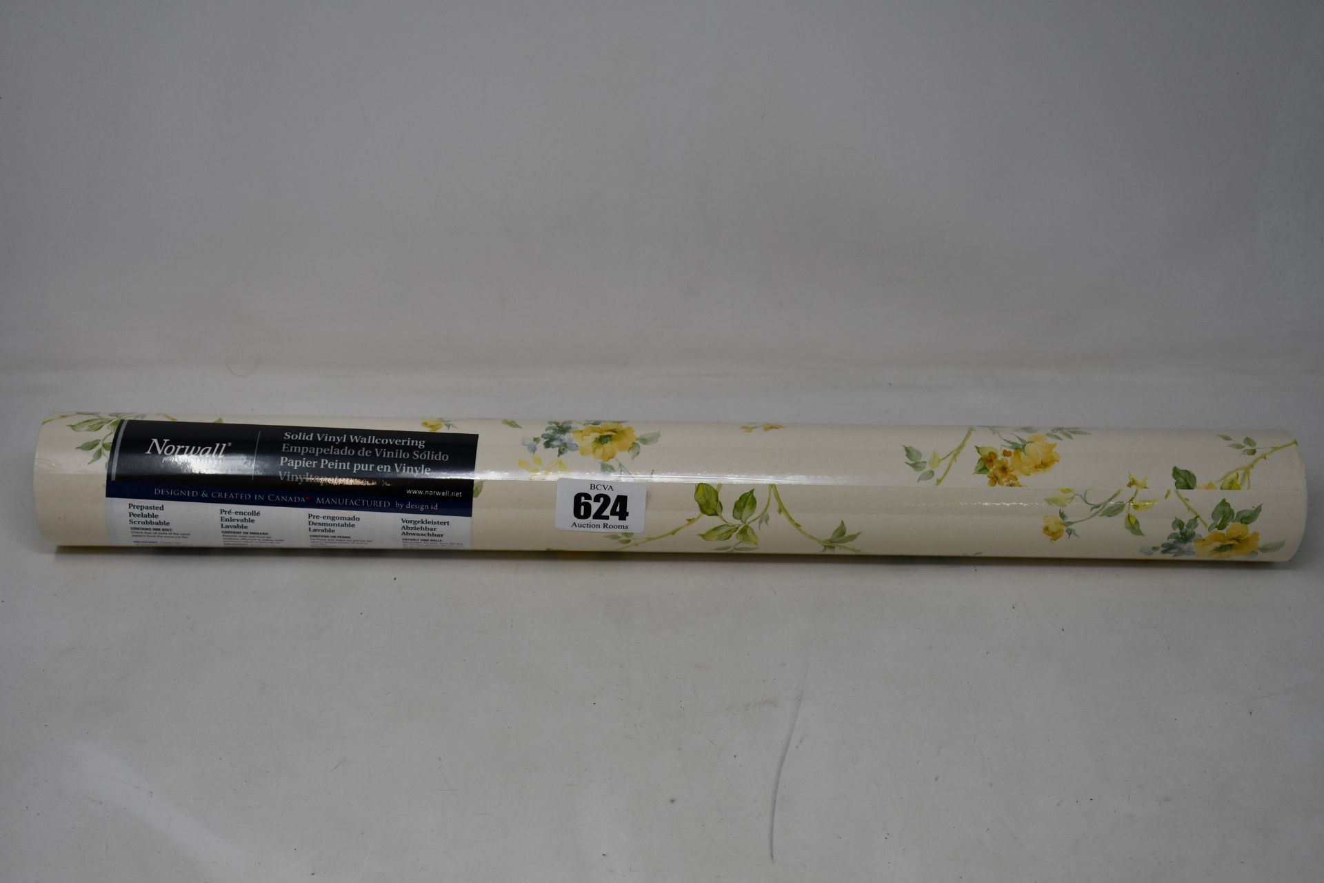 Twelve rolls of Norwall pre-pasted Rose Garden wallpaper RG35715 (10m x 52.8cm).