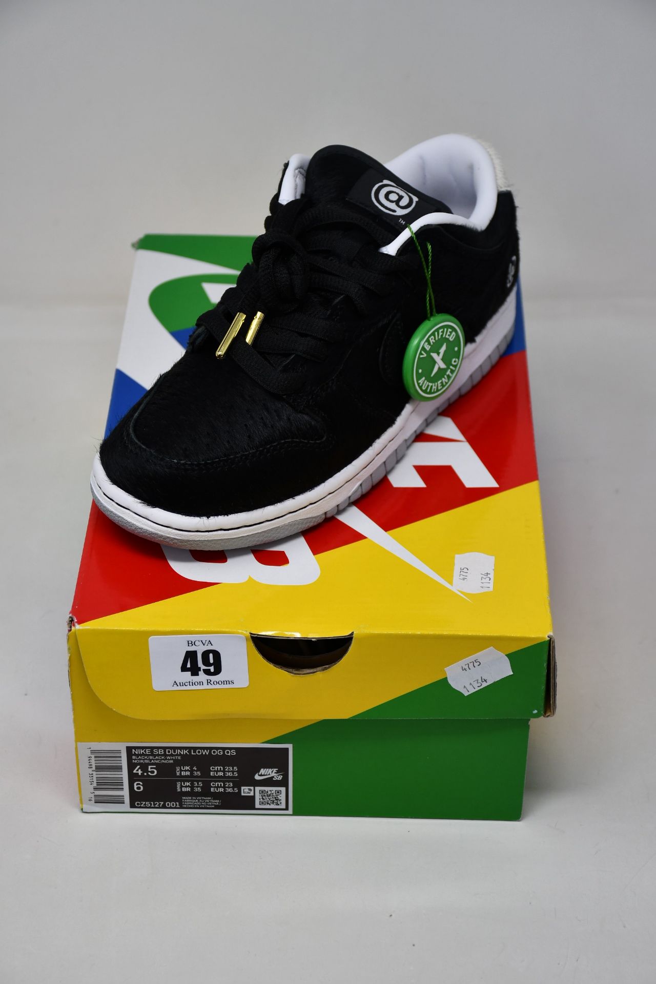 A pair of as new Nike Be @ Brick SB Dunk Low OG (UK 4).