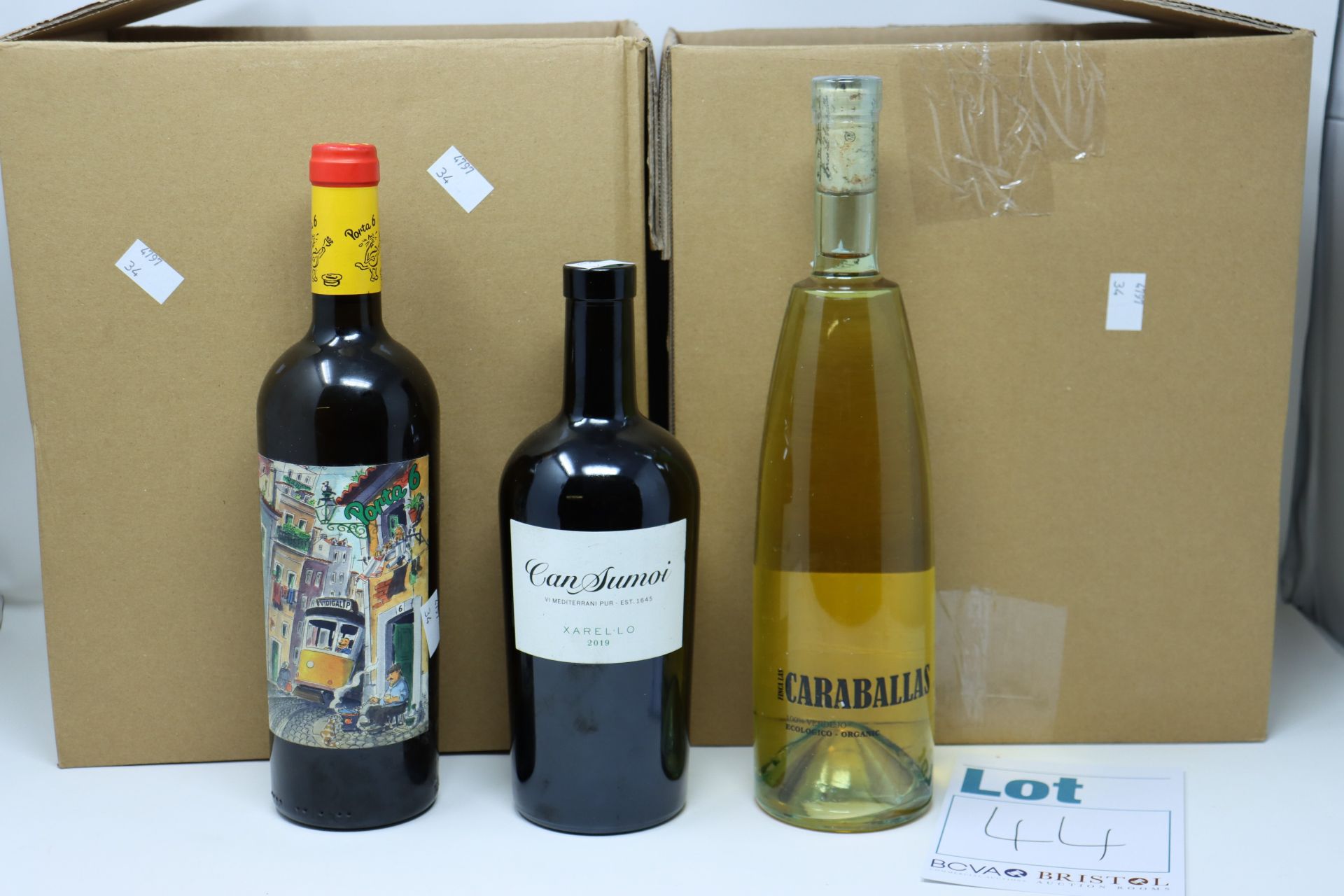 A quantity of assorted wine and related items to include La Ina Fino sherry, Taylors vintage port,