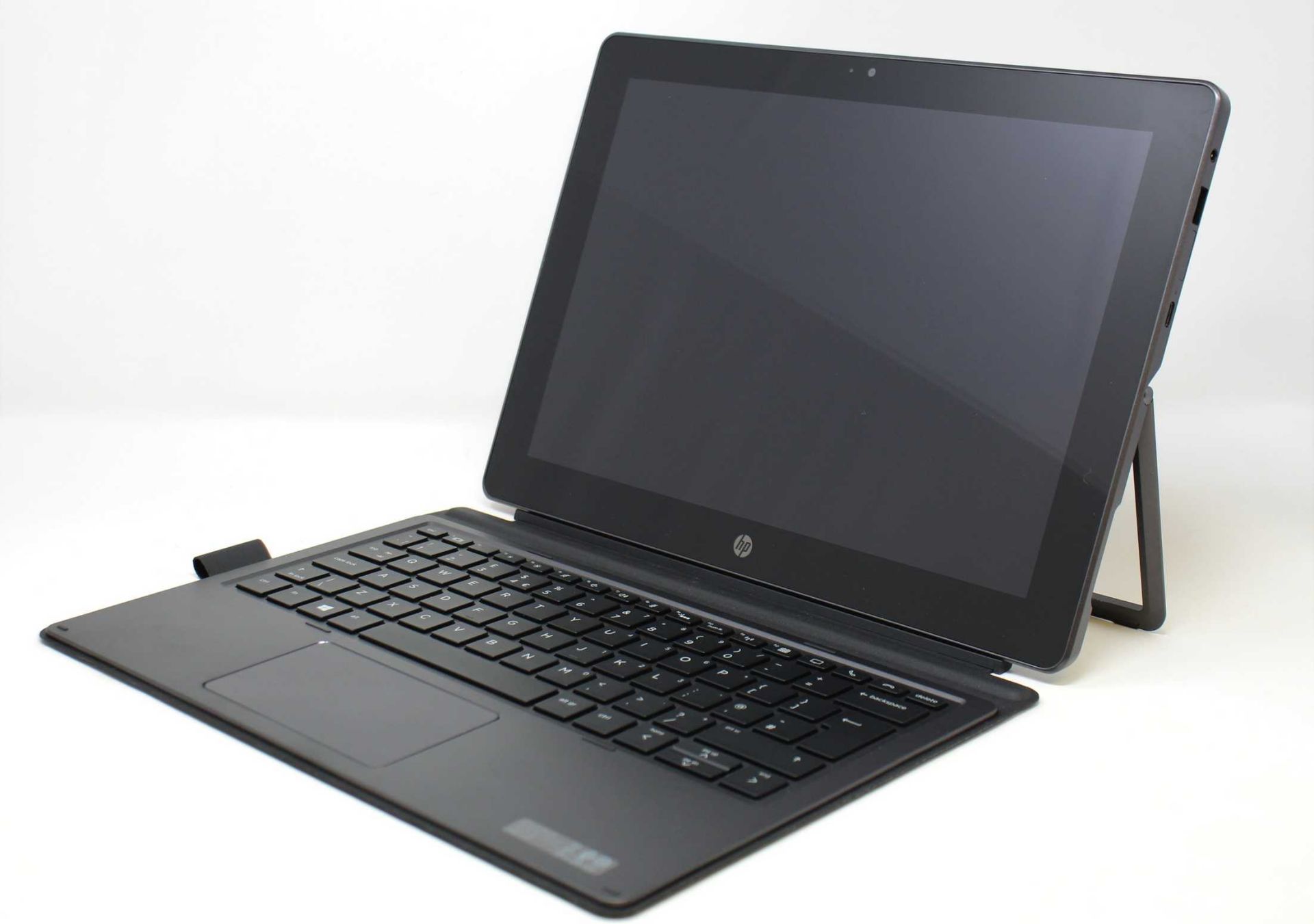 A pre-owned HP Pro x2 612 G2 12" Tablet PC in Black with Intel Core i5-7Y54 Processor, 8GB RAM,