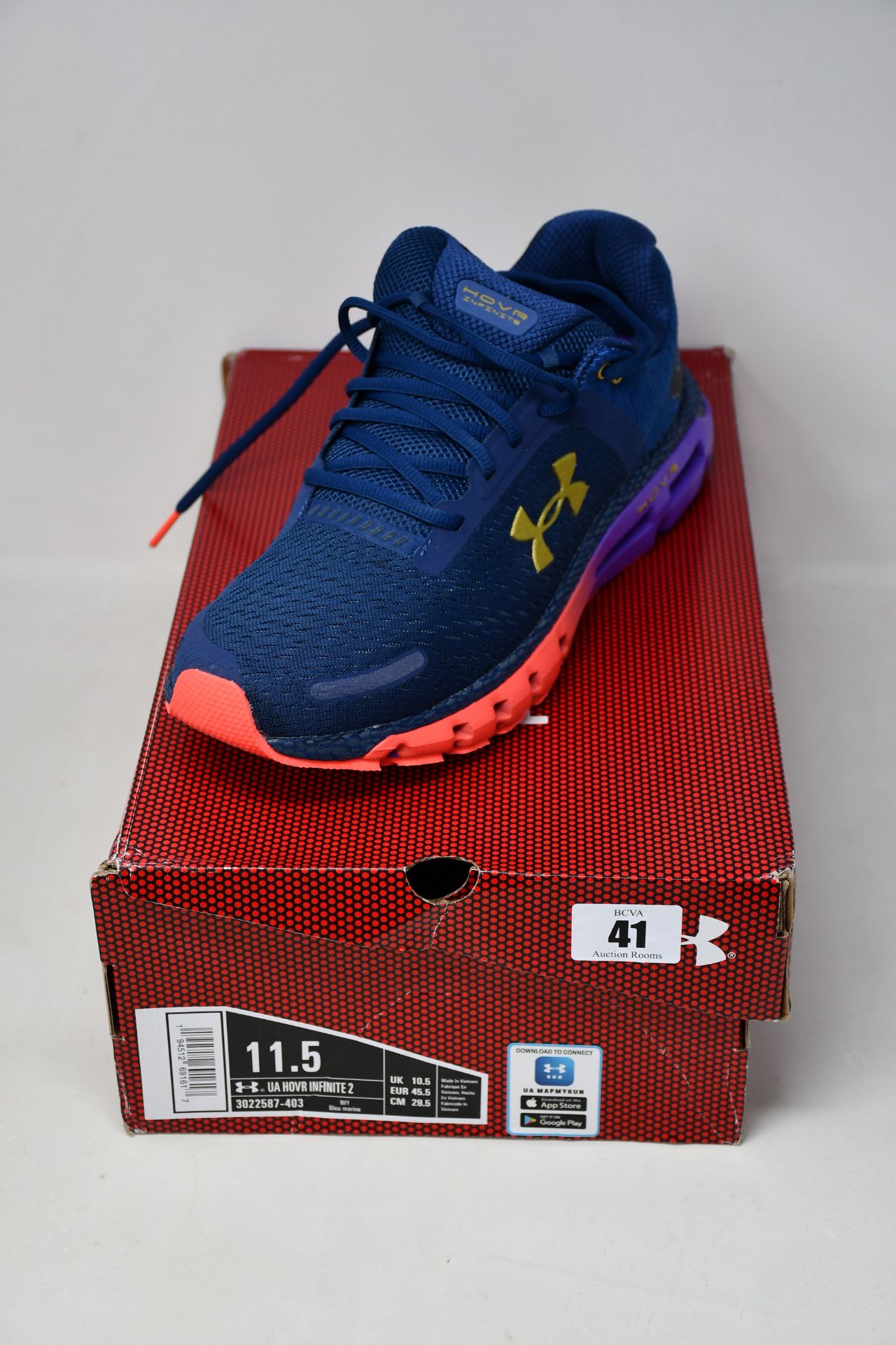 A pair of as new Under Armour HOVR Infinite 2 running shoes (UK 10.5).