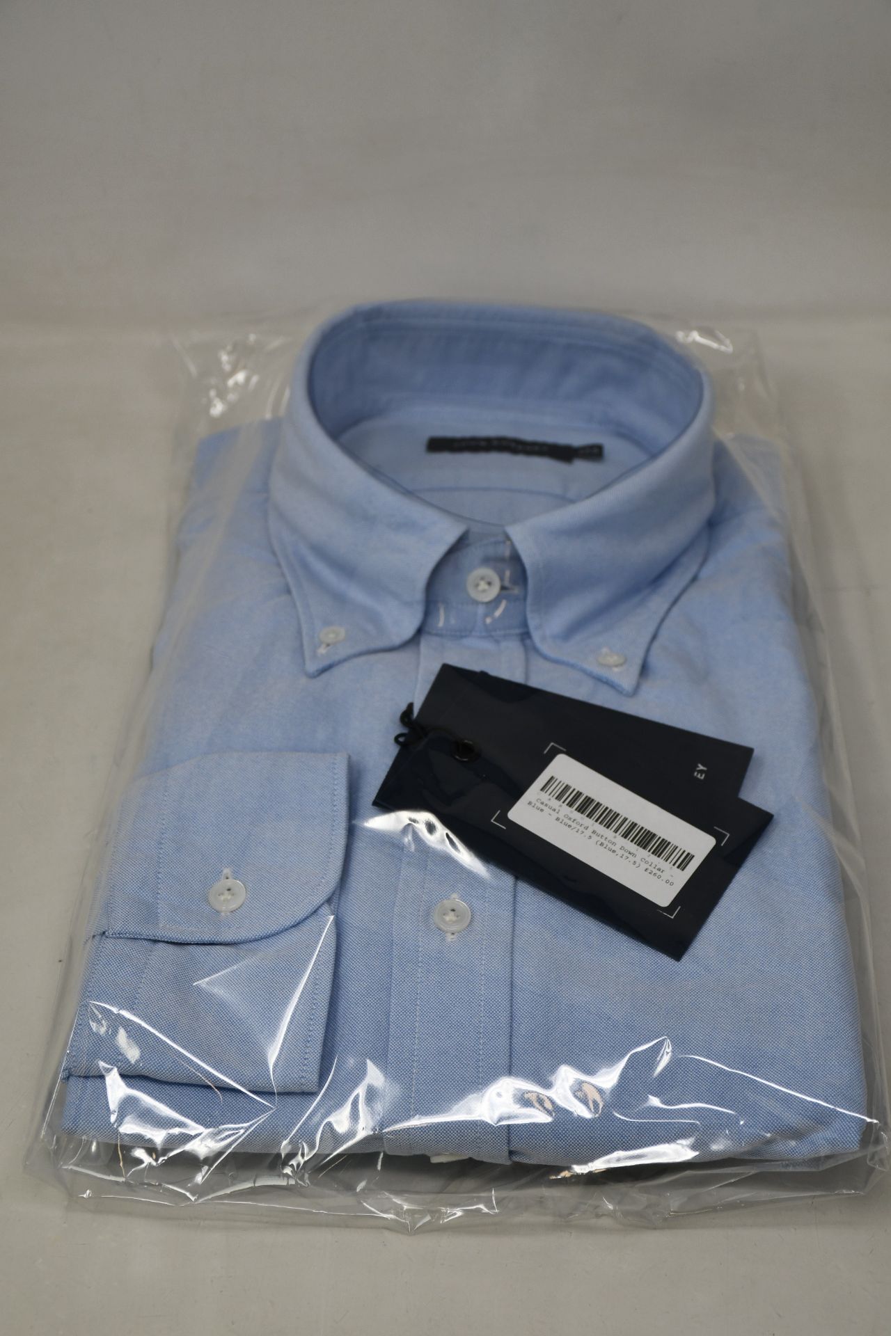 An as new Thom Sweeney casual Oxford button down collar blue shirt (17” - RRP £260).