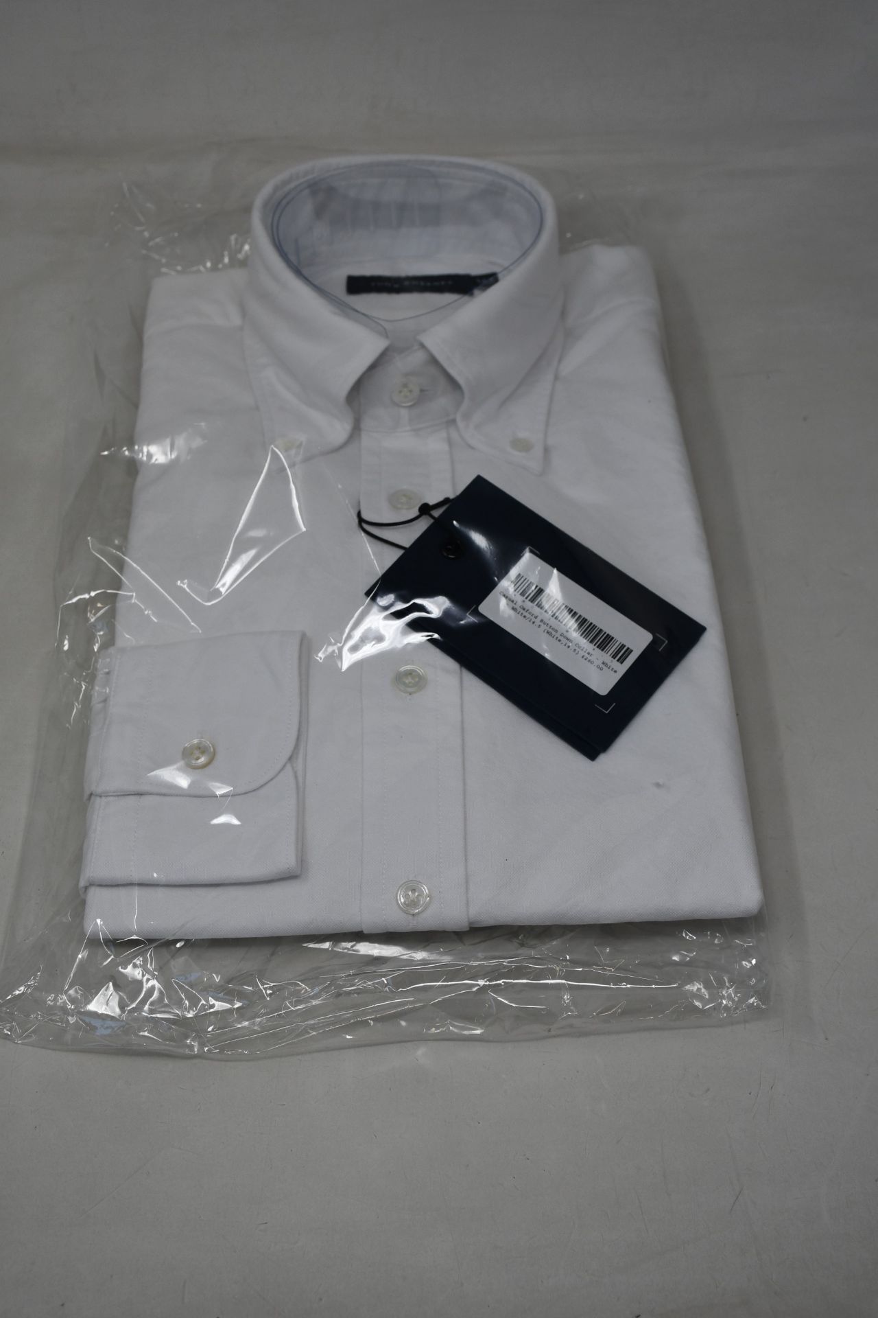 An as new Thom Sweeney casual Oxford button down collar white shirt (16” - RRP £260).