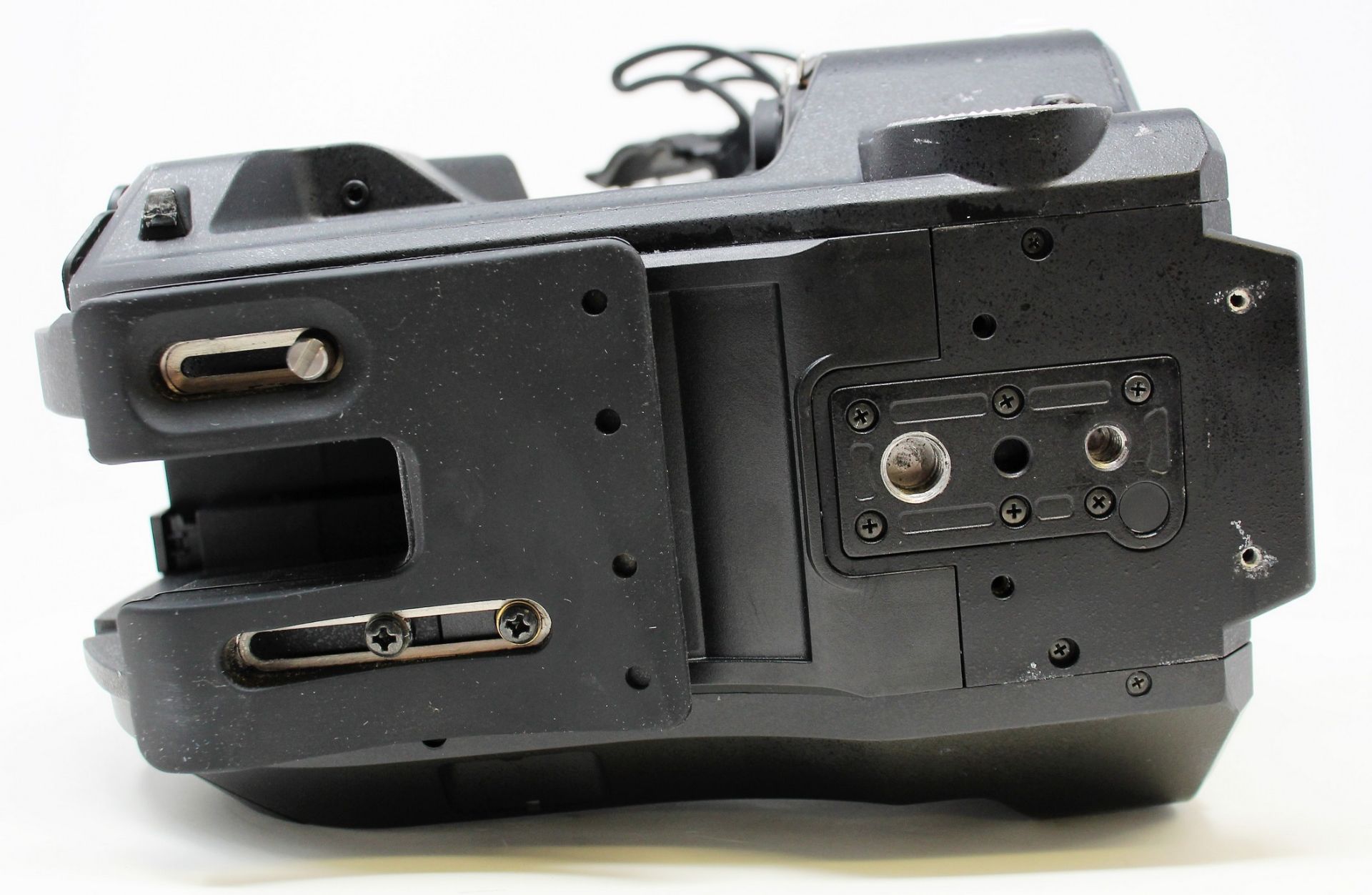 A pre-owned Sony PXW-FS7 II XDCAM 4K Super 35 E-mount Camera Body with Grip and LCD Monitor (M/N: - Image 13 of 33