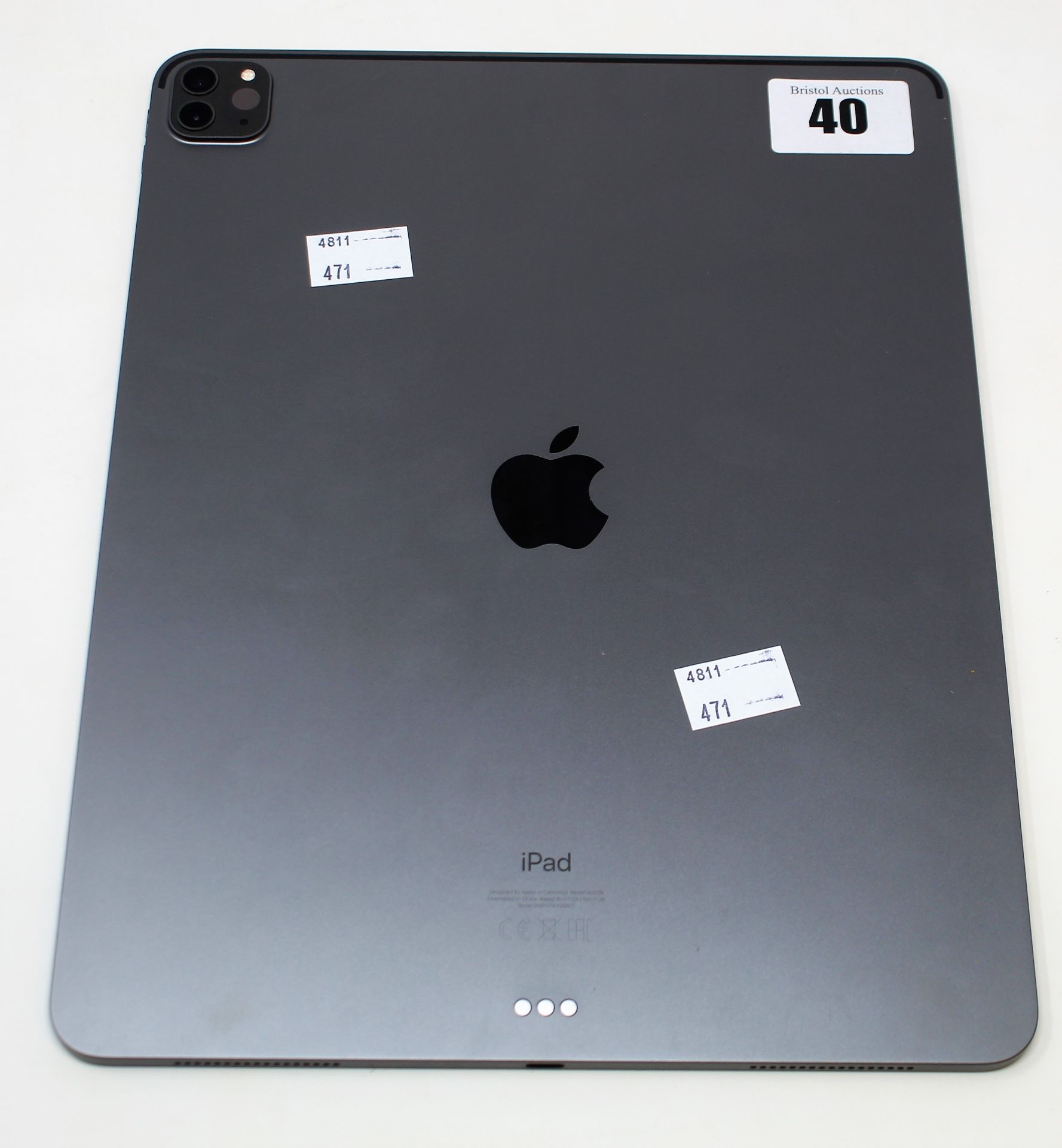 SOLD FOR PARTS: A pre-owned Apple iPad Pro 4 12.9" A2229 256GB in Space Grey (Activation lock clear) - Image 2 of 8