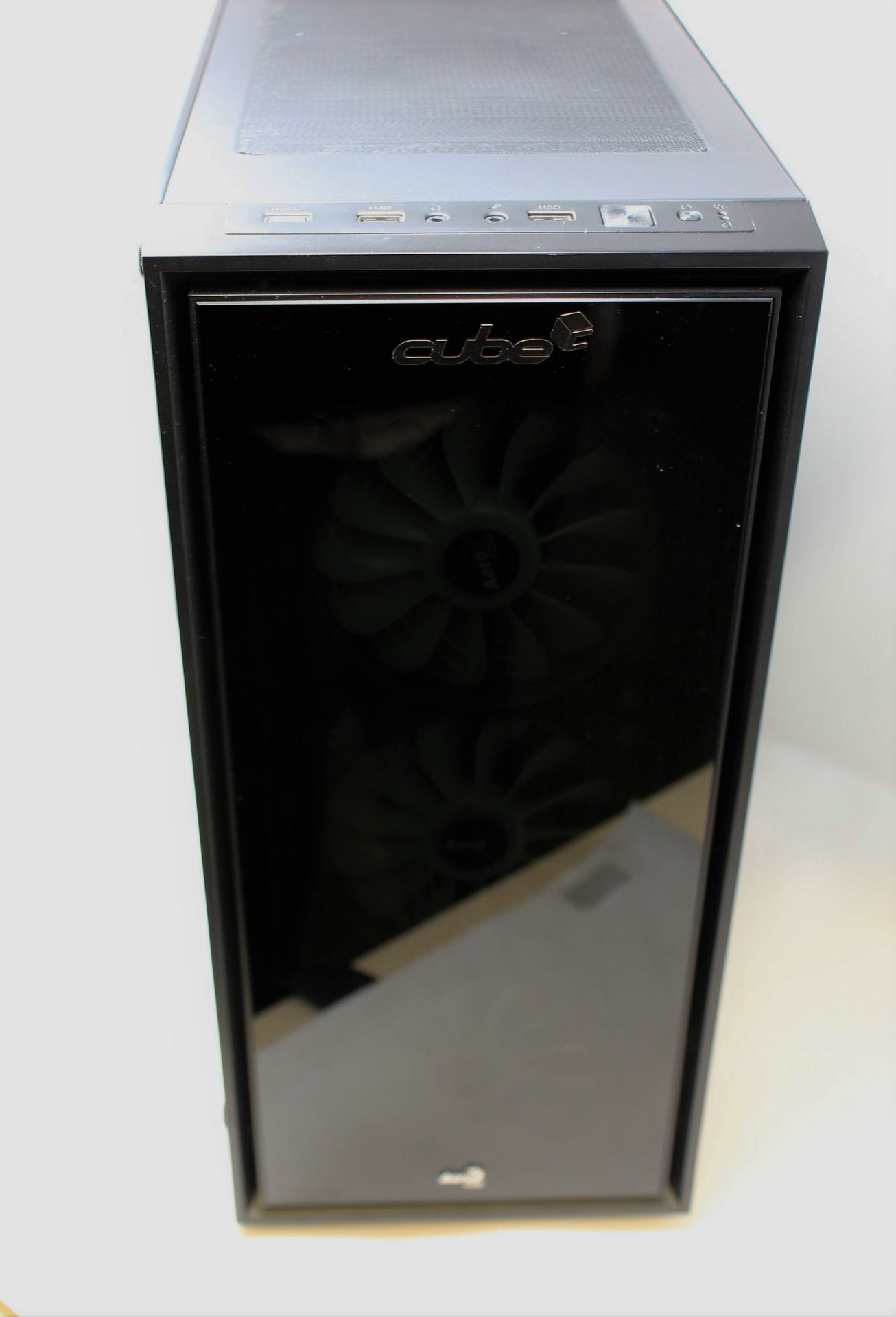 A pre-owned Cube Falcon RGB Custom Gaming PC in an AreoCool Quartz RGB Housing with Intel Core i5- - Image 8 of 15