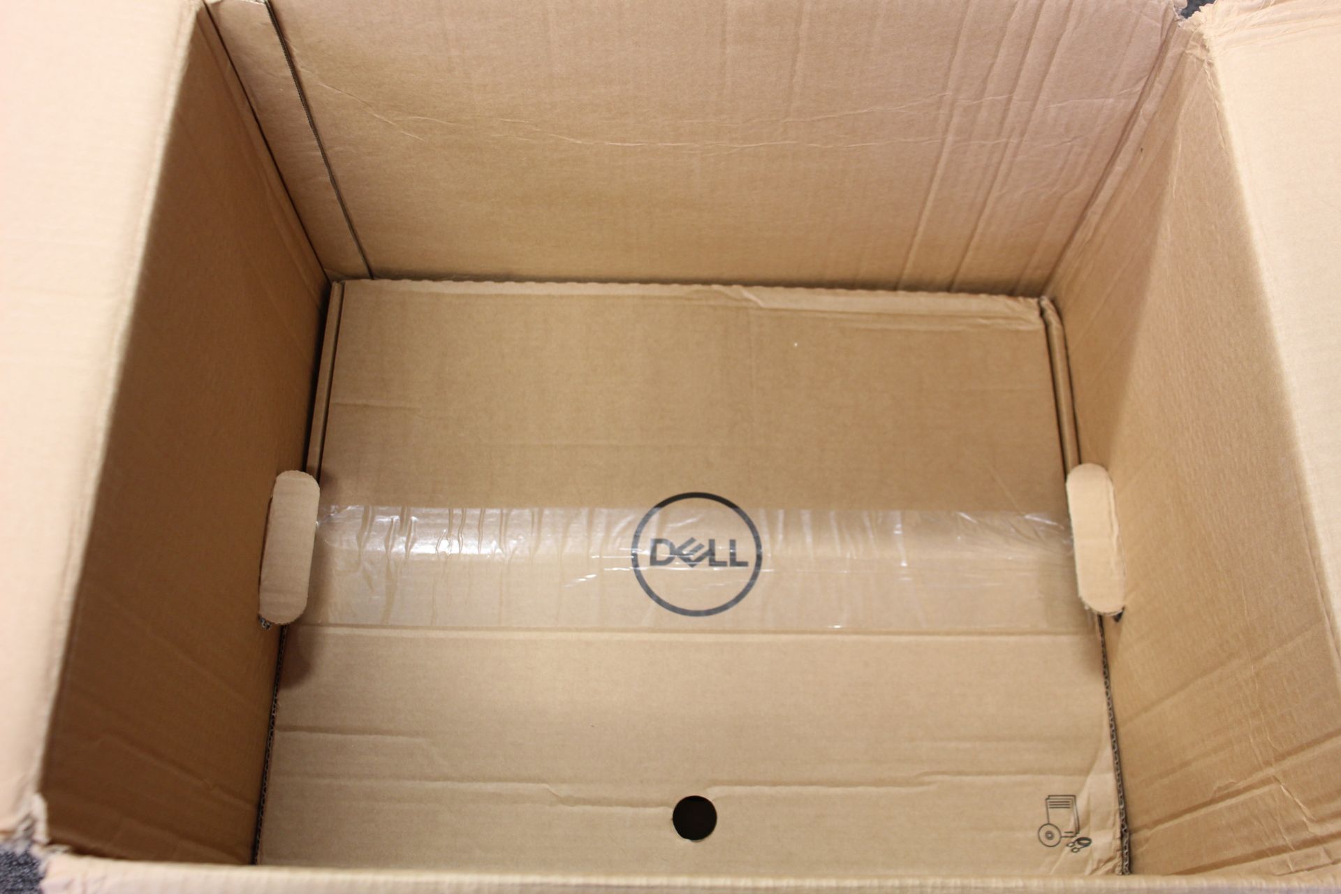 A boxed as new Dell XPS 8940 Tower Computer in Black with Intel Core i7-10700 2.9GHz CPU, 16GB - Image 6 of 14