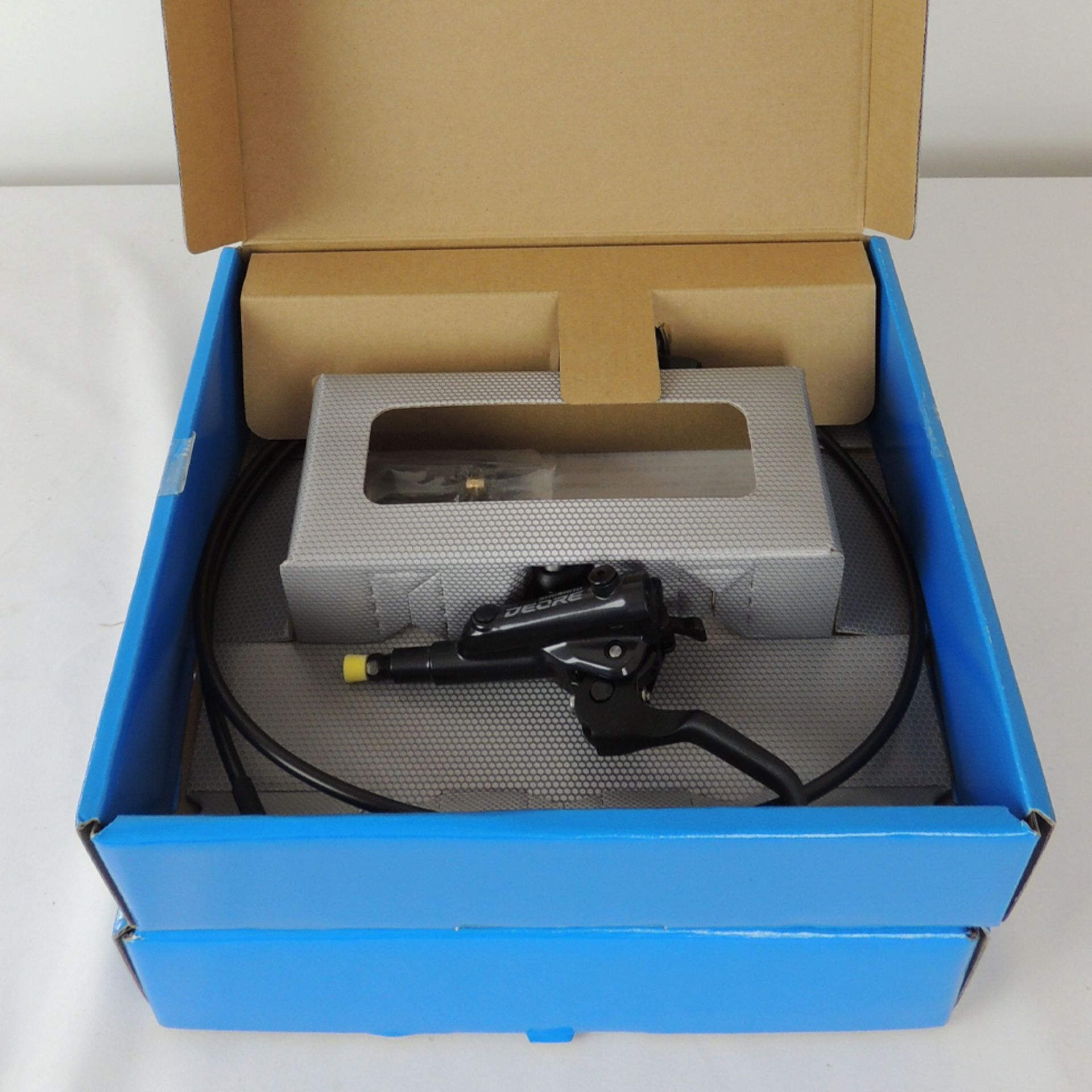 Boxed as new Shimano hydraulic disc brake (front & rear set) for Bicycle