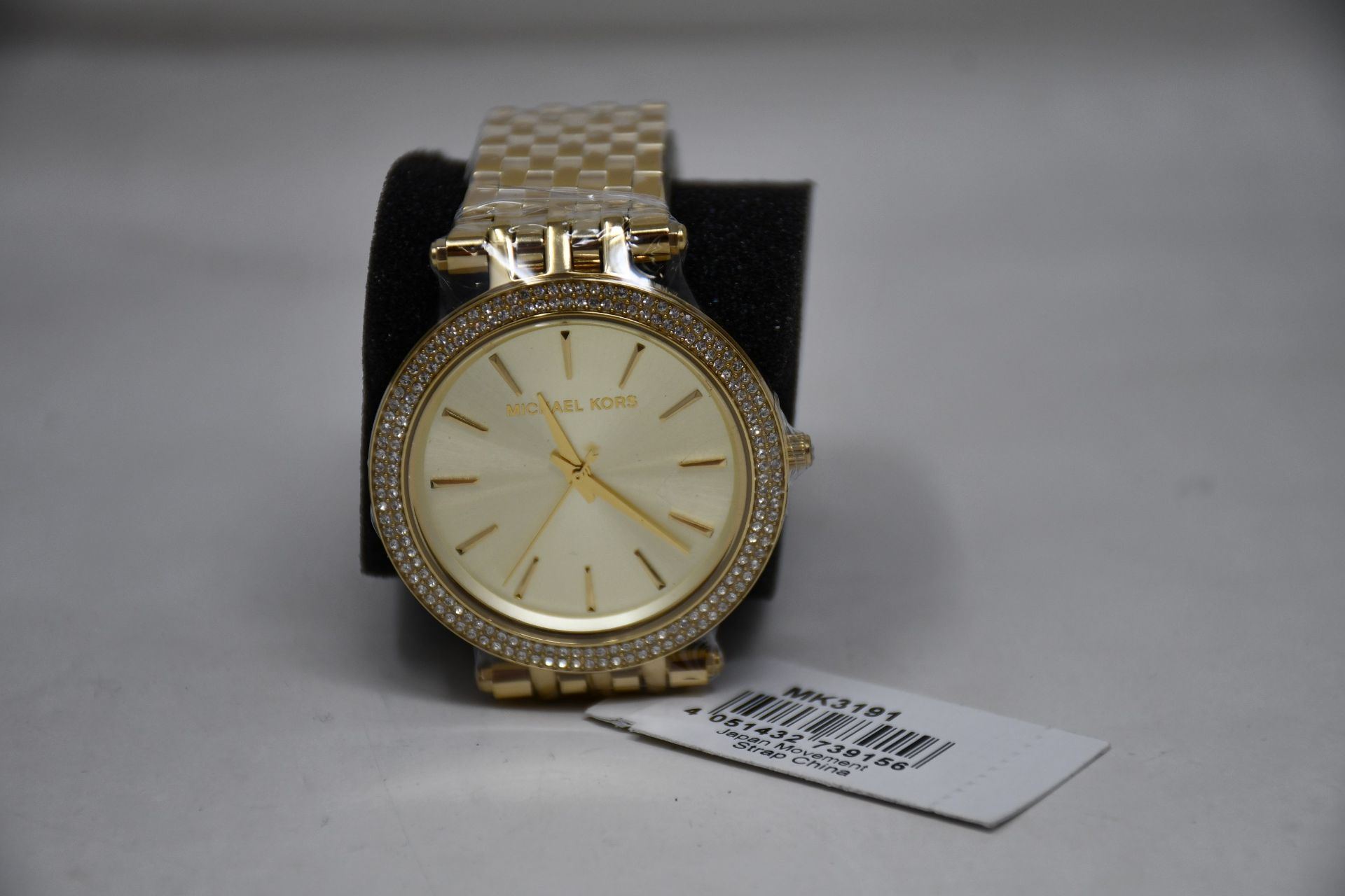 A ladies as new Michael Kors MK3191 Darci Watch.