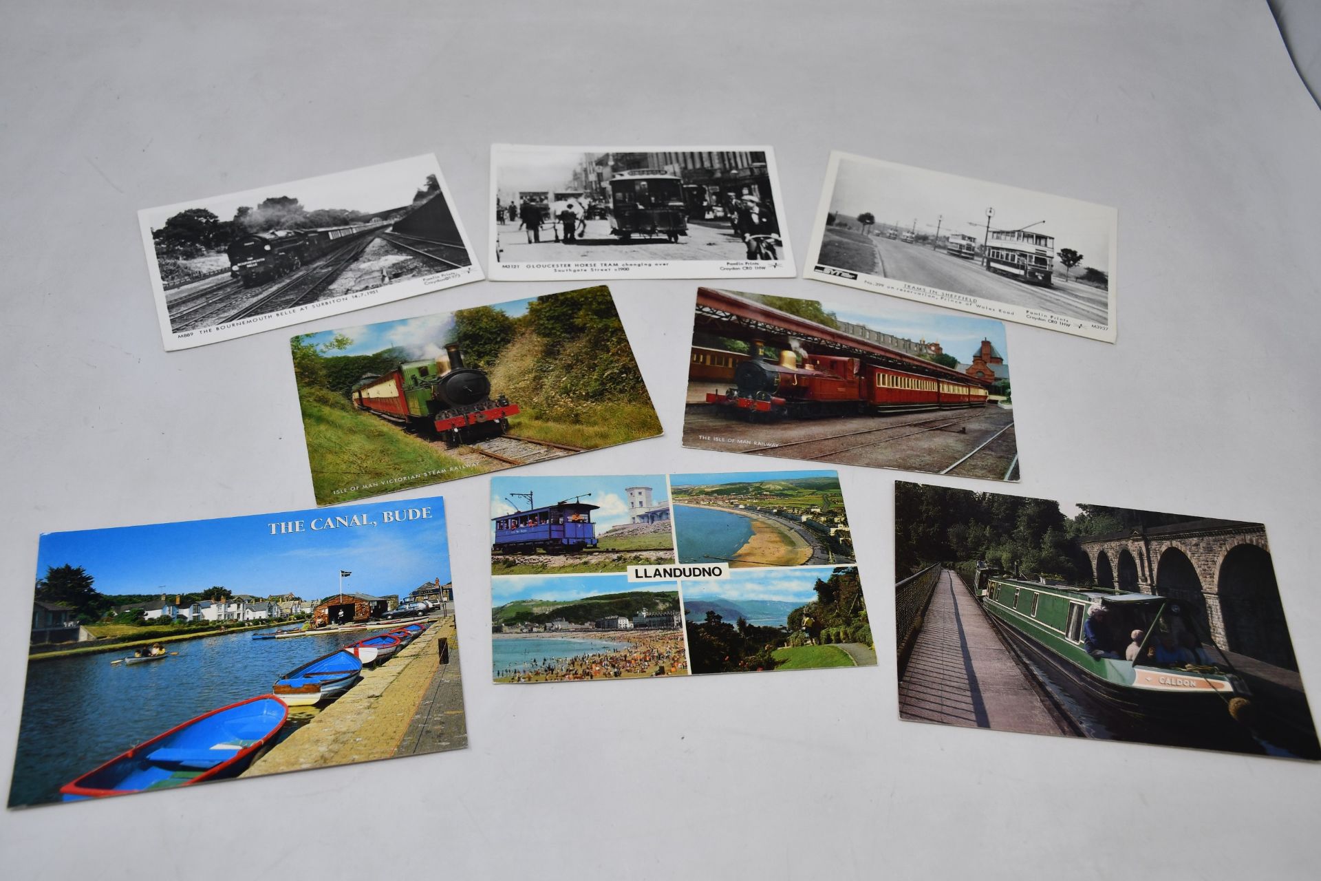 A large stock of mainly modern postcards, many good themes, ten thousand ++ cards. - Image 7 of 8