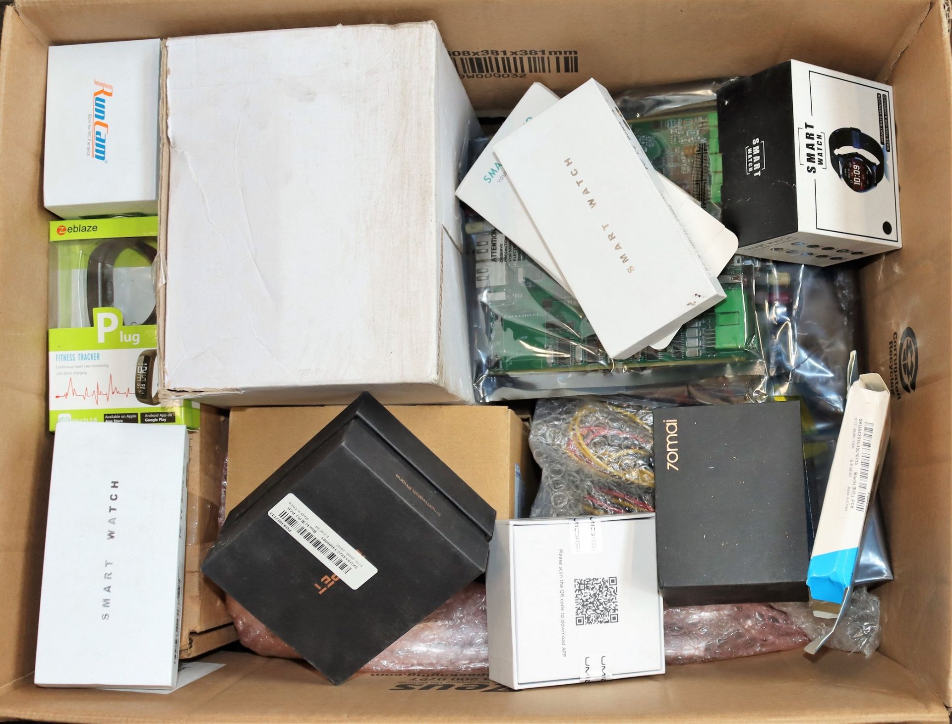 A box of assorted as new and pre-owned small electrical items and accessories (All items sold as