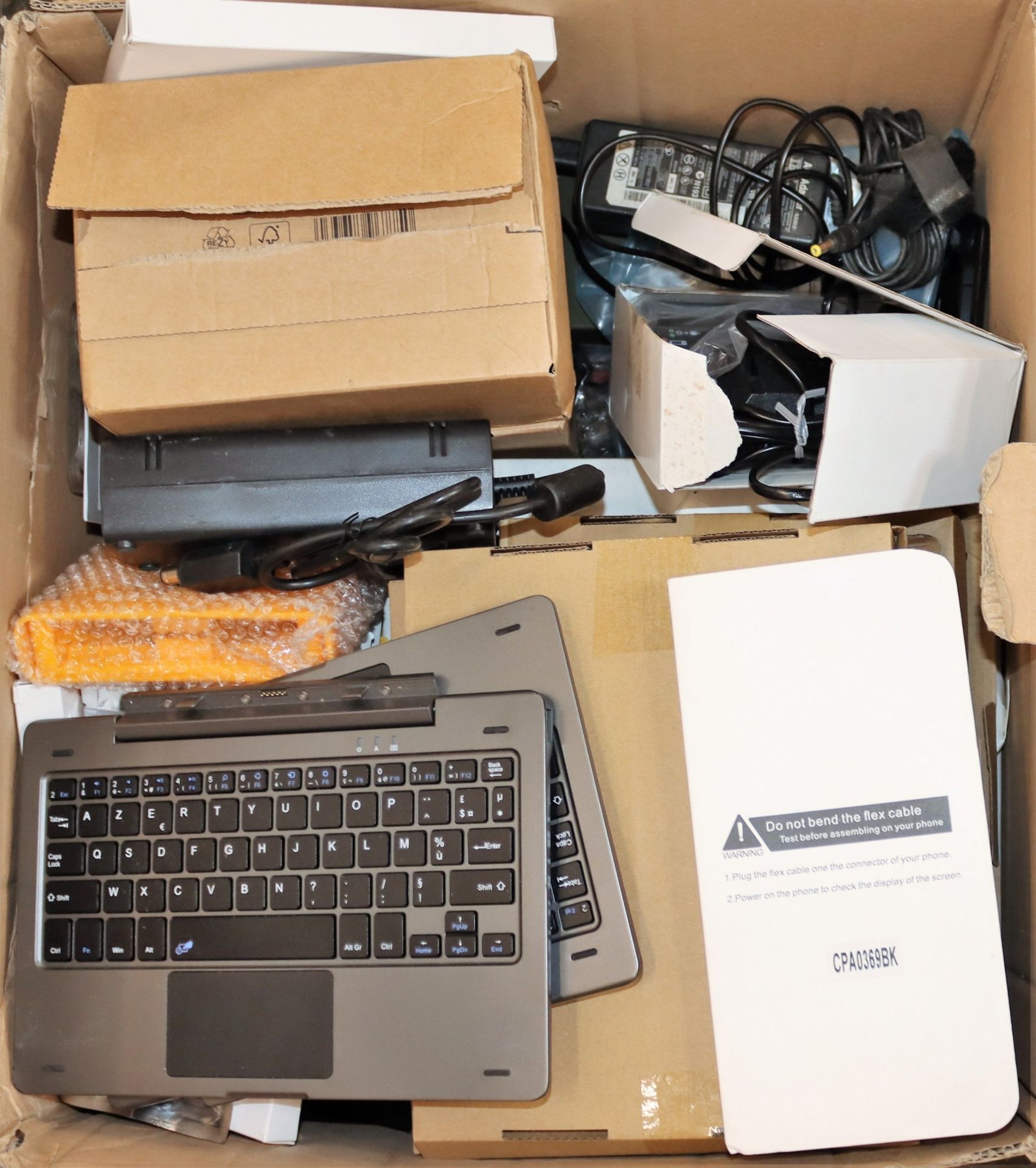 A box of assorted as new and pre-owned small electrical items and accessories (All items sold as