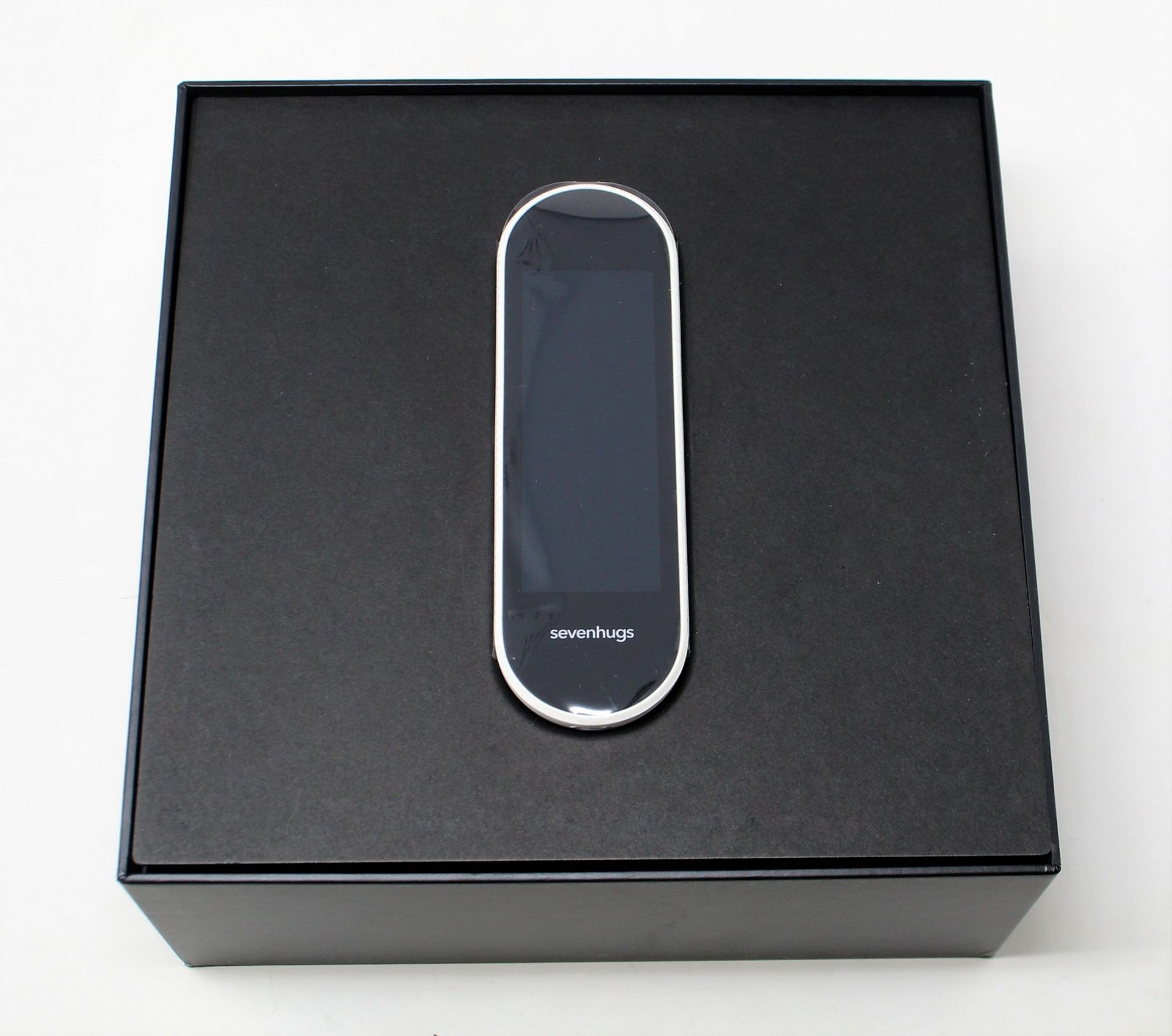 A boxed as new Sevenhugs Smart Remote (M/N: SR1A) (box sealed, some superficial damage to