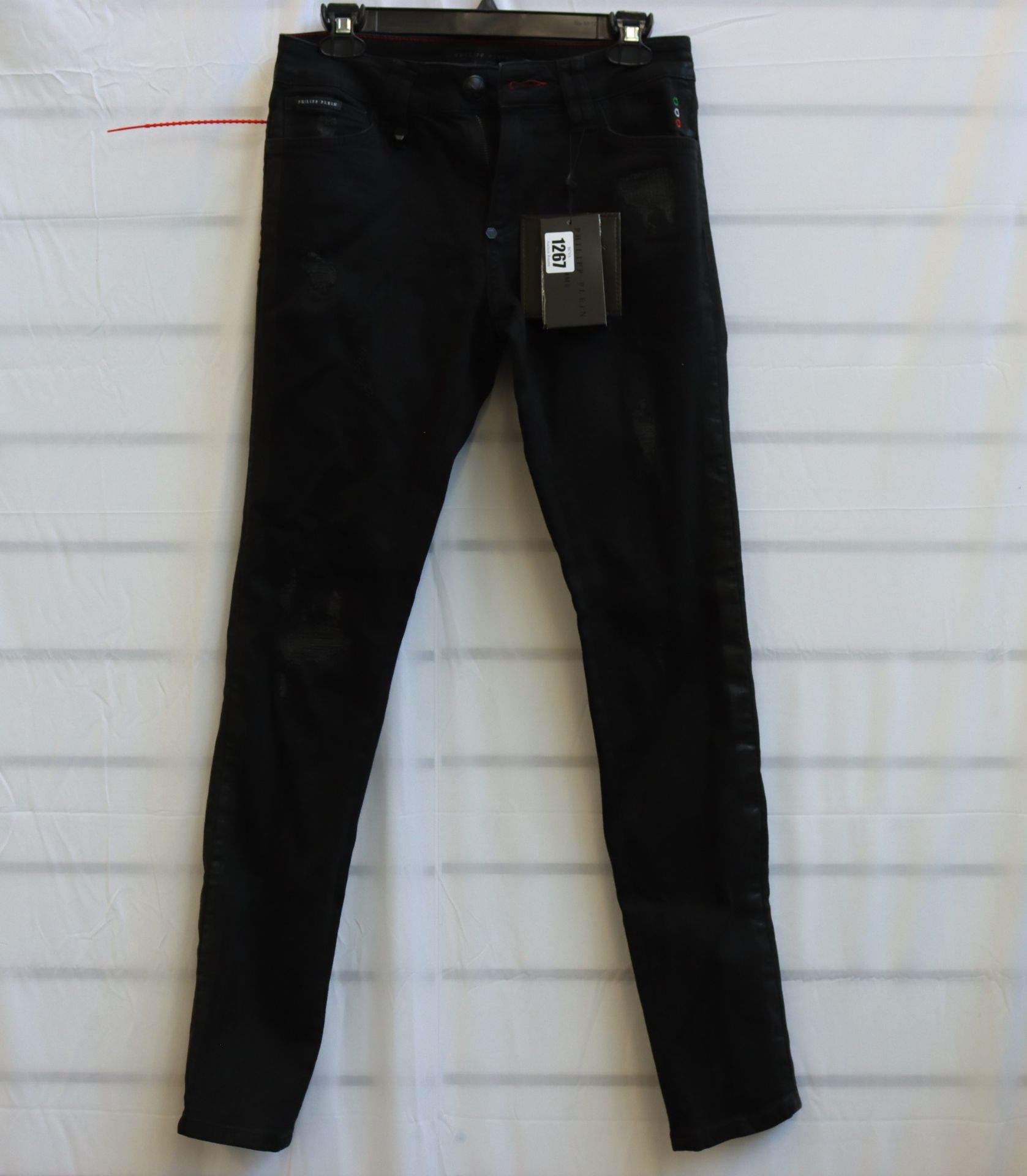 A pair of as new Philipp Plein Slim Fit Skull jeans (Size 30 - RRP £374).