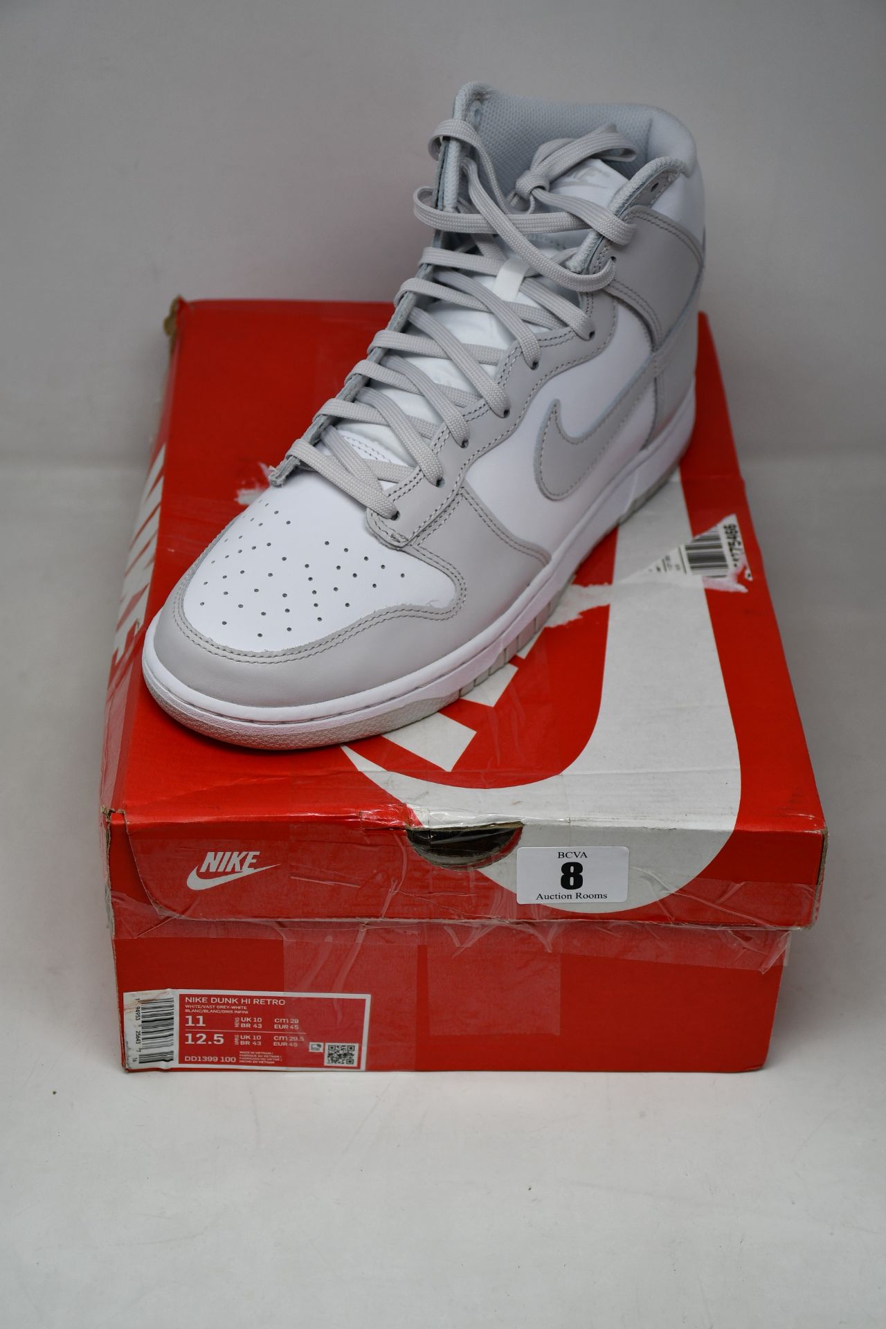 A pair of as new Nike Dunk Hi Retro (UK 10).