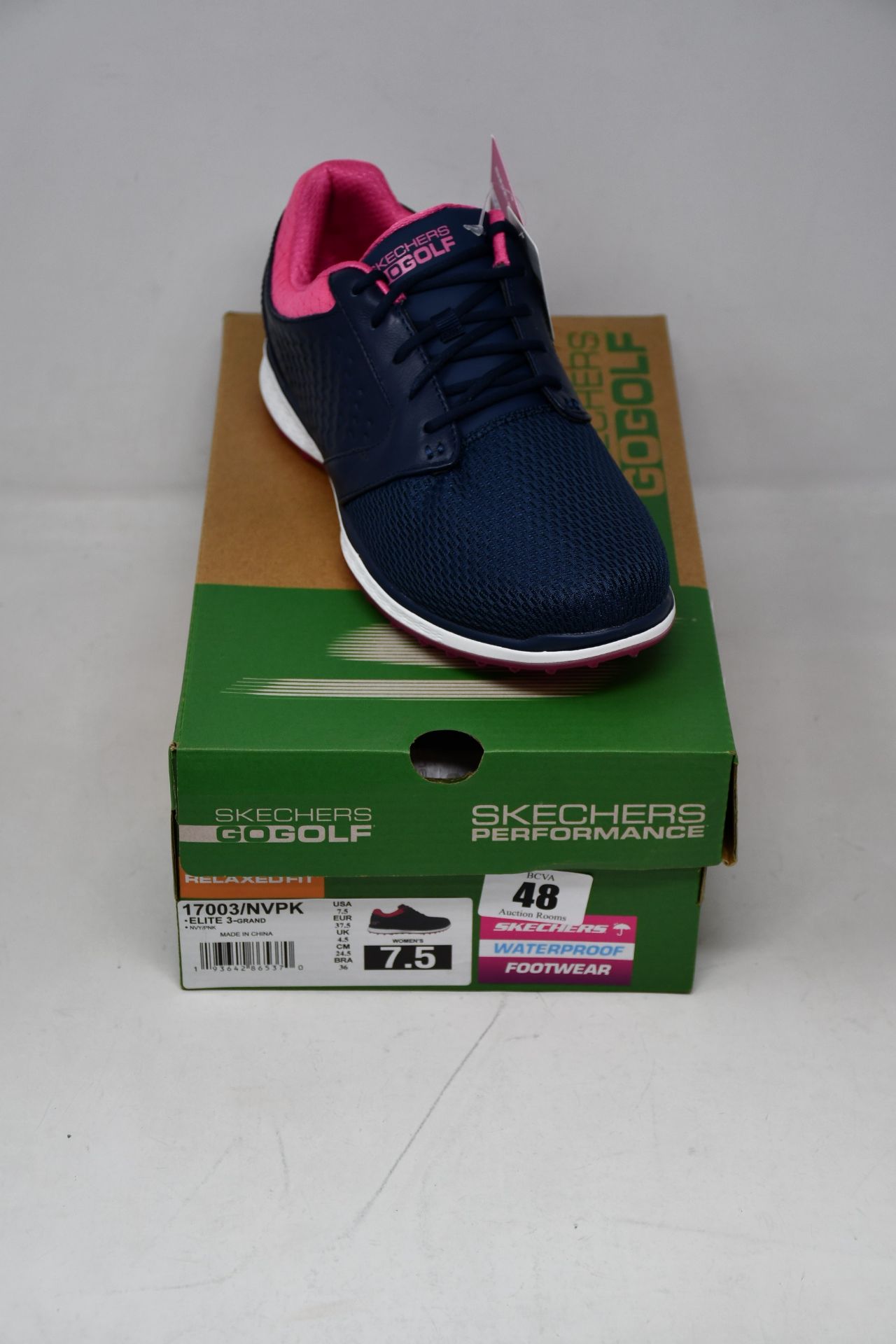 A pair of women's as new Skechers Go Golf Elite 3 Grand shoes (UK 4.5).