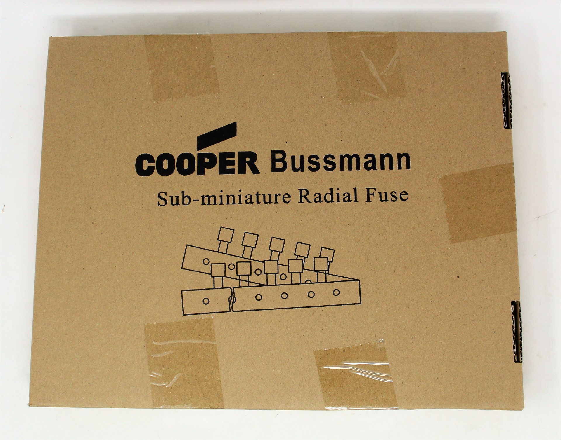 A box of 1000 as new Eaton Bussmann SR-5H-4A-AP T 4A 250VAC Sub-Miniature Radial Fuses (Box