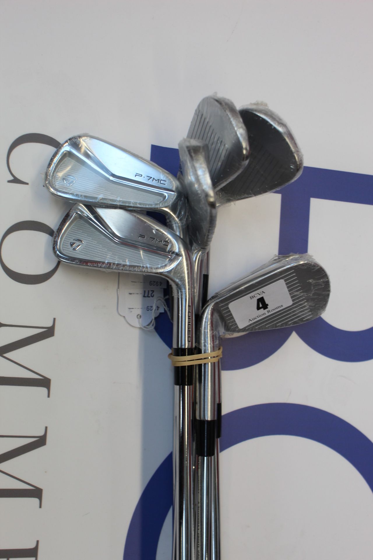 Seven as new Taylor Made P.7MC forged irons (4,5,6,7,8,9 and pitch wedge, All Right-handed).