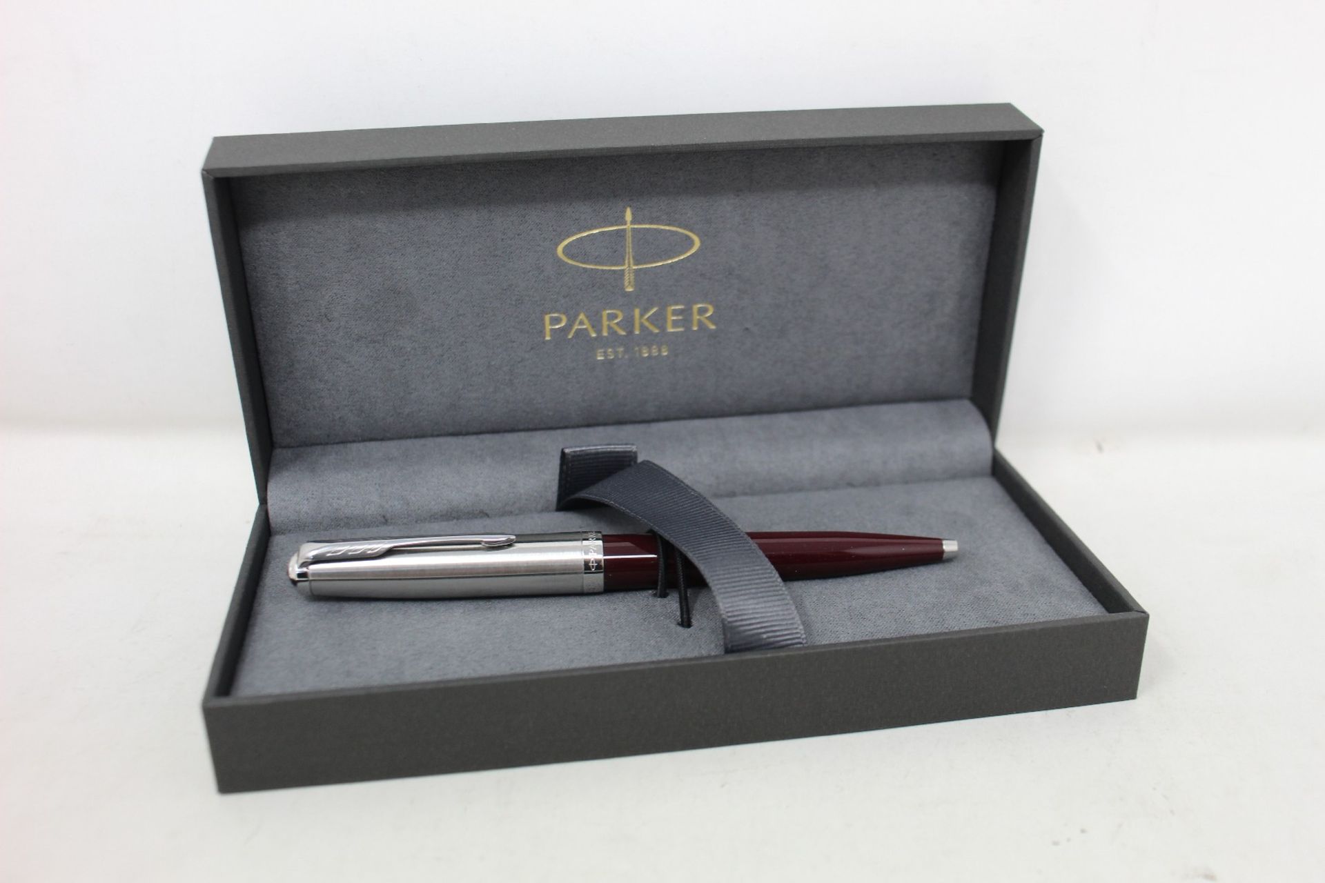 Four boxed as new Parker 51 ballpoint pens in Burgundy.