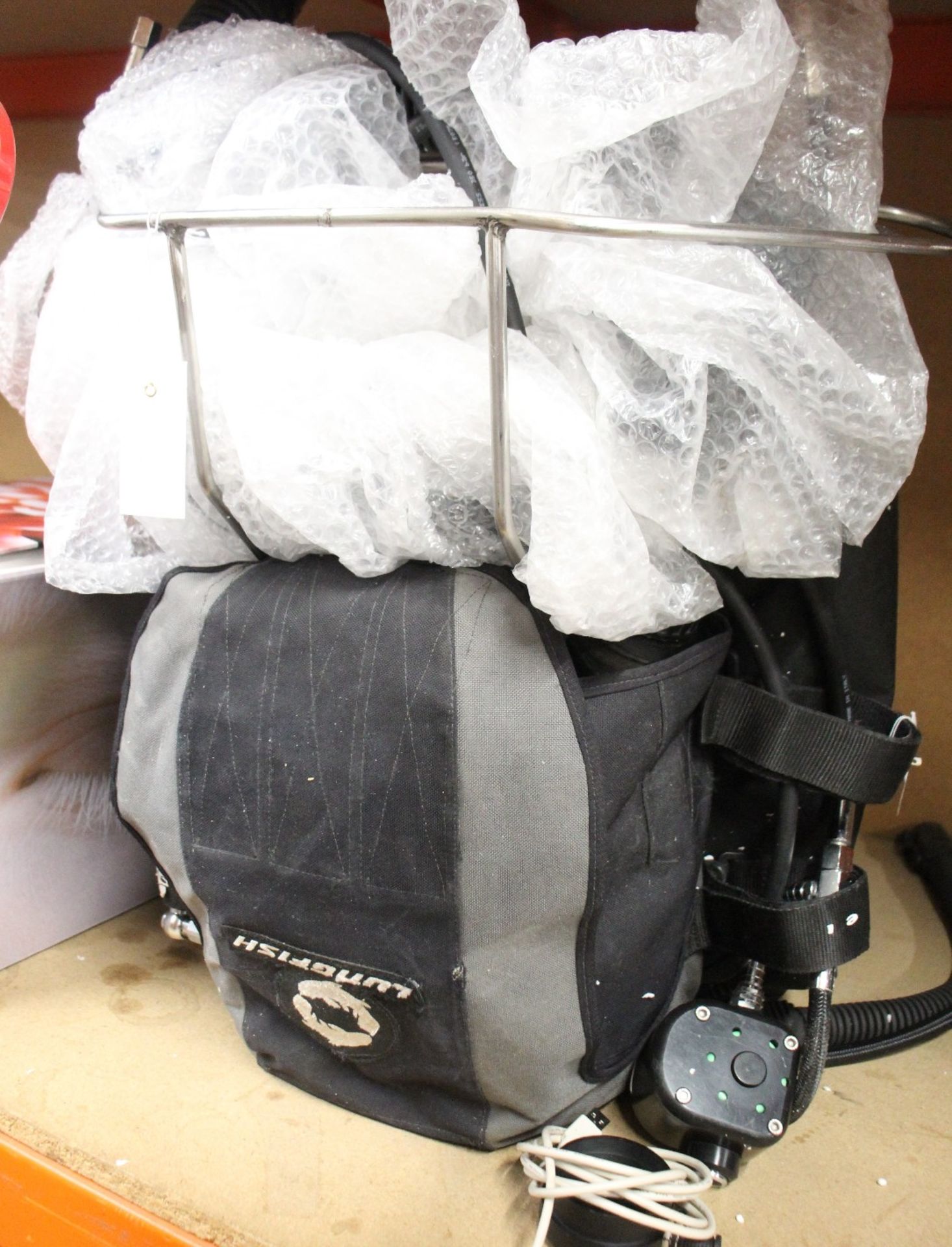 A pre-owned Lungfish Compact Rebreather (Item may be incomplete, viewing recommended).
