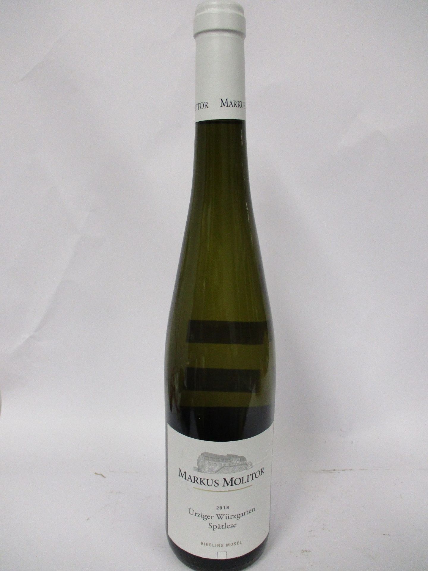 Six bottles of Markus Molitor 2018 Urziger Wurzgarten Spatlese white wine (750ml) (Over 18s only).