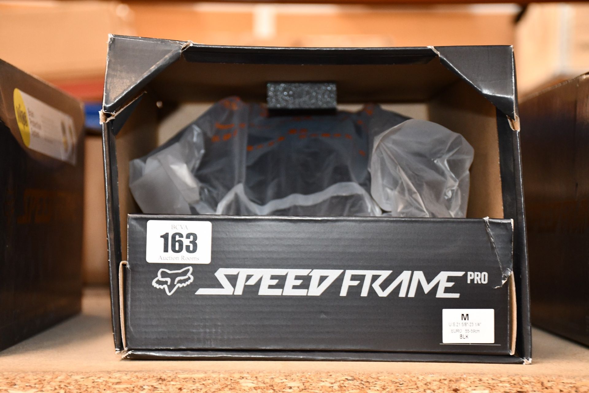 An as new Fox Speedframe Pro Mountain Bike Helmet in black (M).