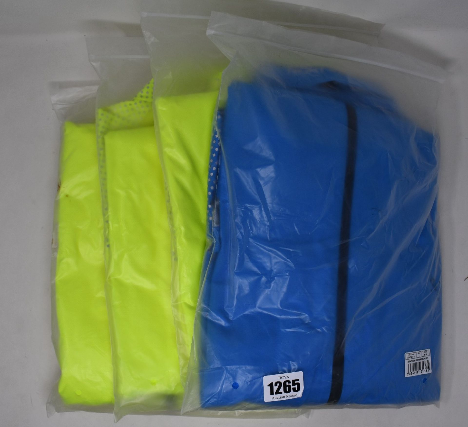 Four as new Altura Nightvision Storm cycling jackets (M, 2 x L, XL).