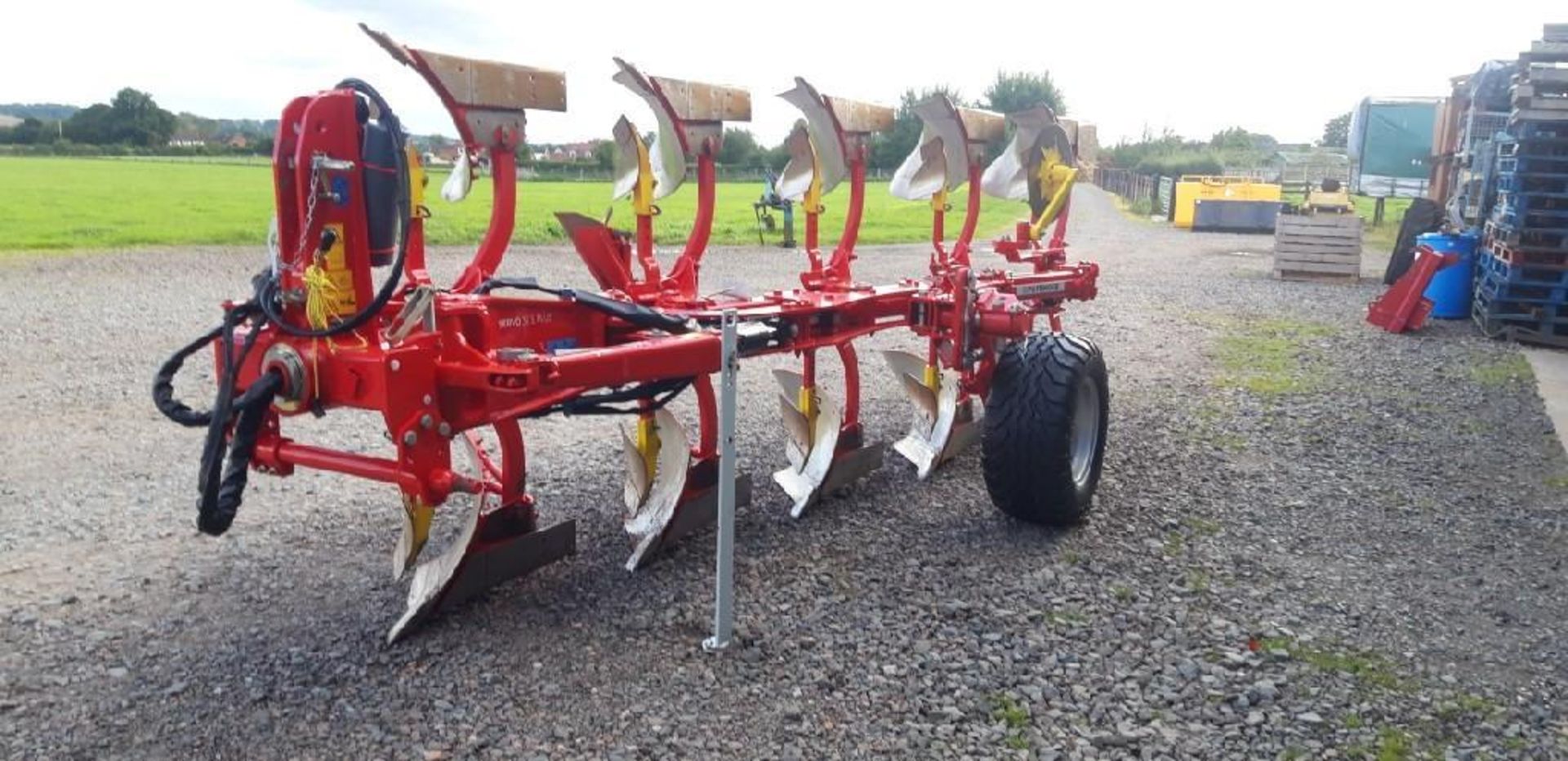 Pottinger Servo 5 Furrow Plough - Image 3 of 8